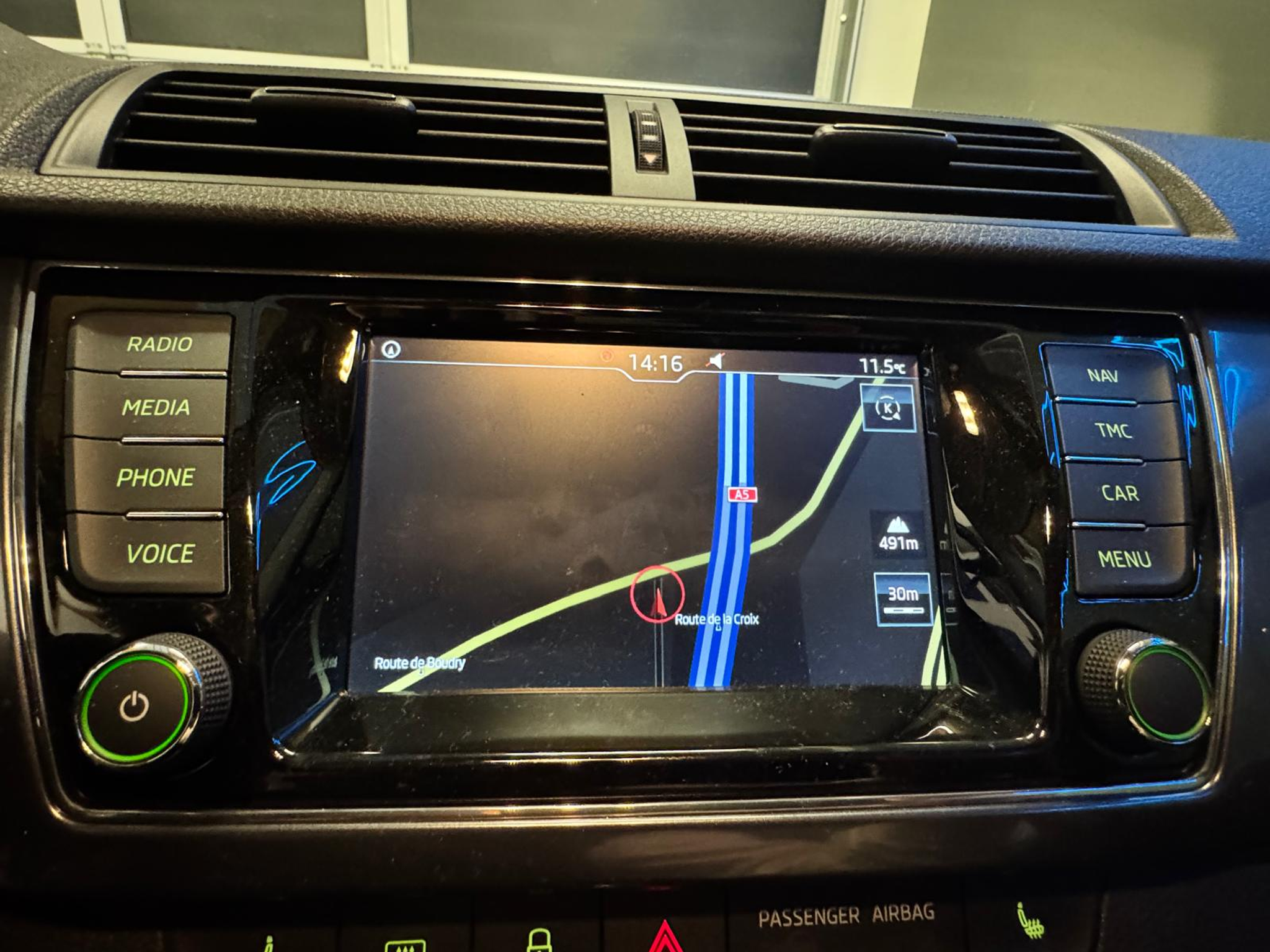 listing desktop thumbnail image 20