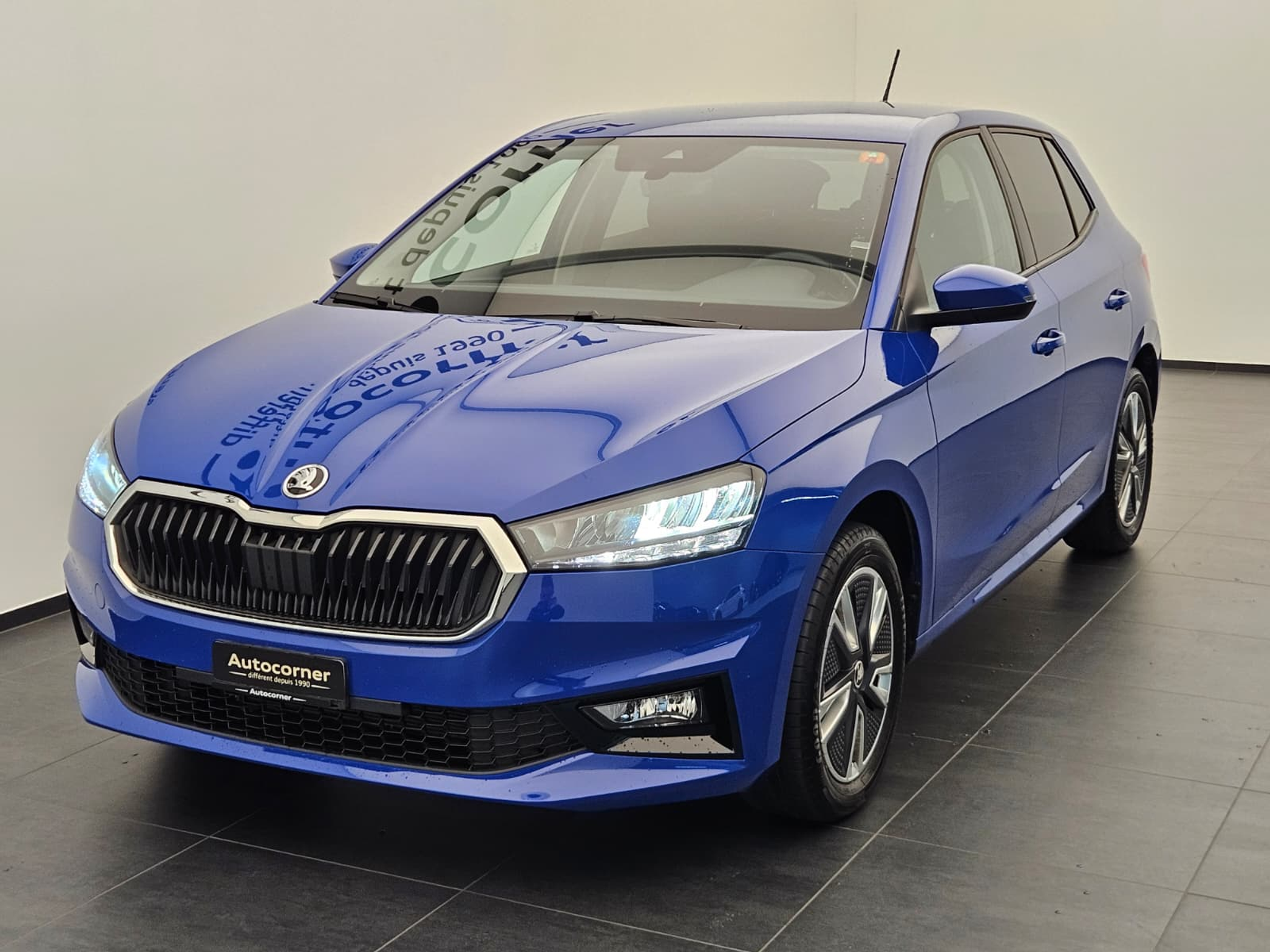 listing desktop thumbnail image 2