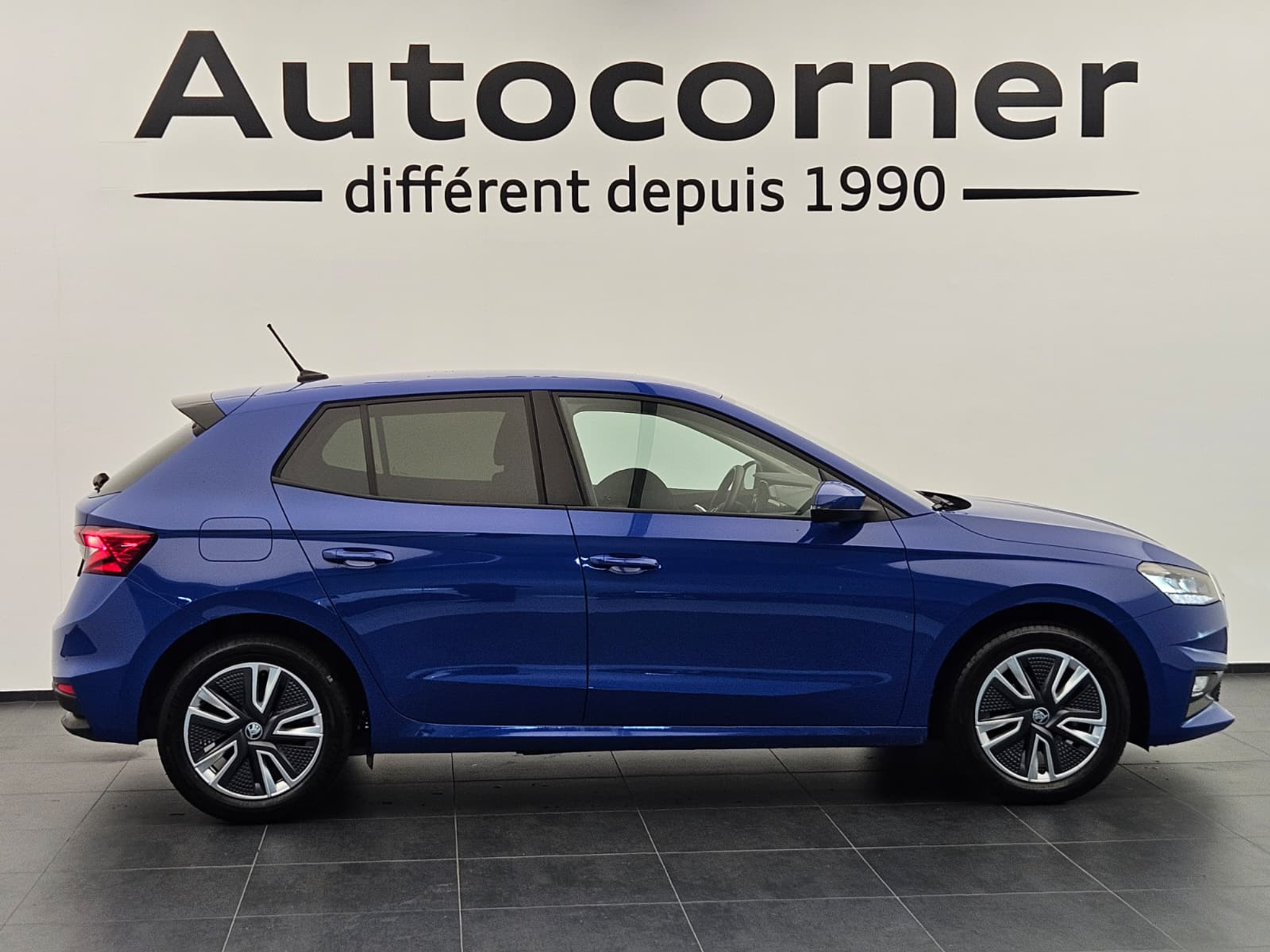 listing desktop thumbnail image 5