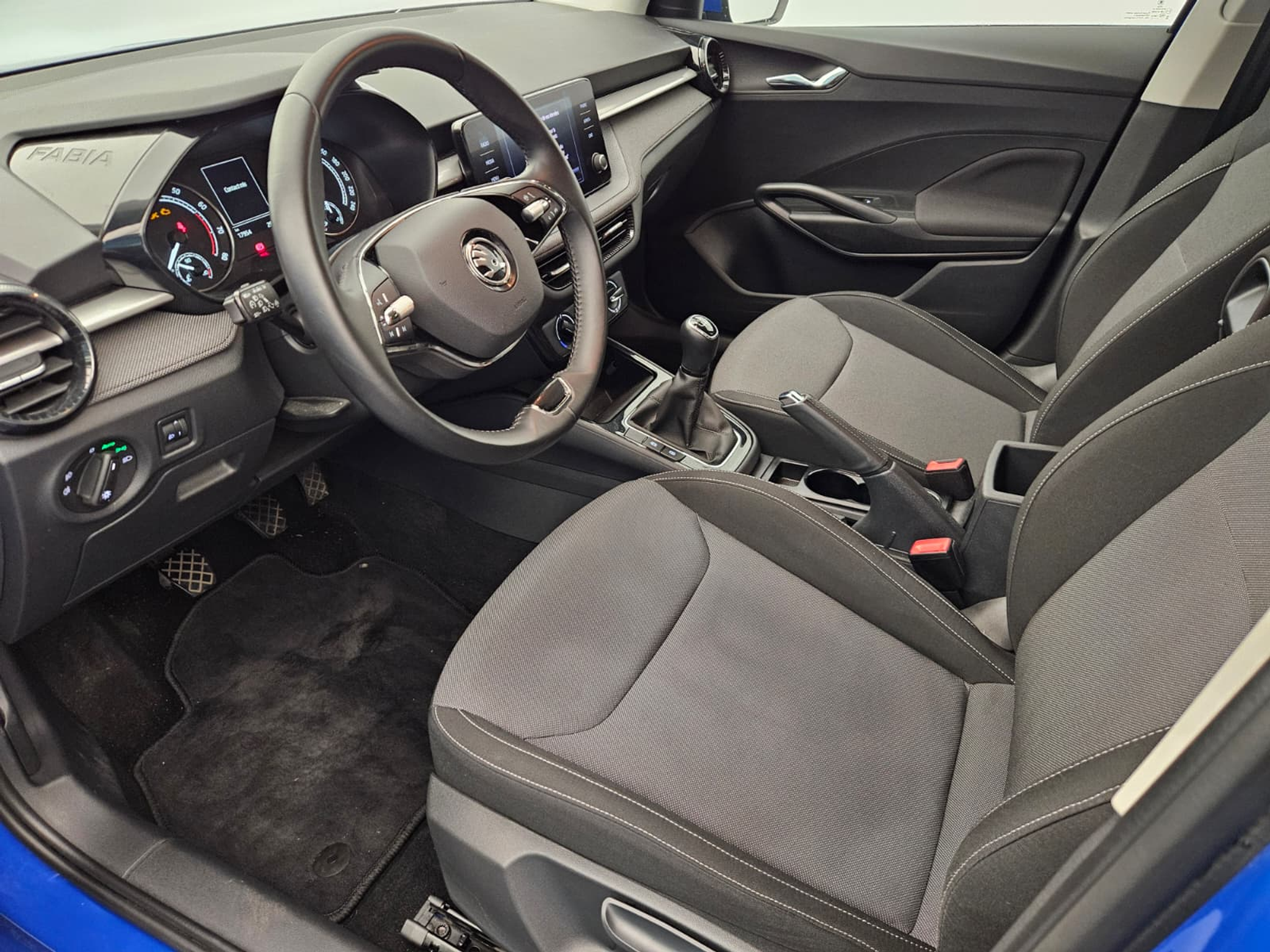 listing desktop thumbnail image 10