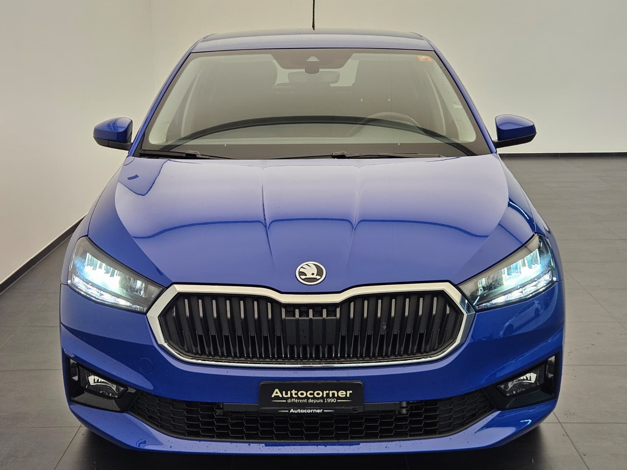 listing desktop thumbnail image 3