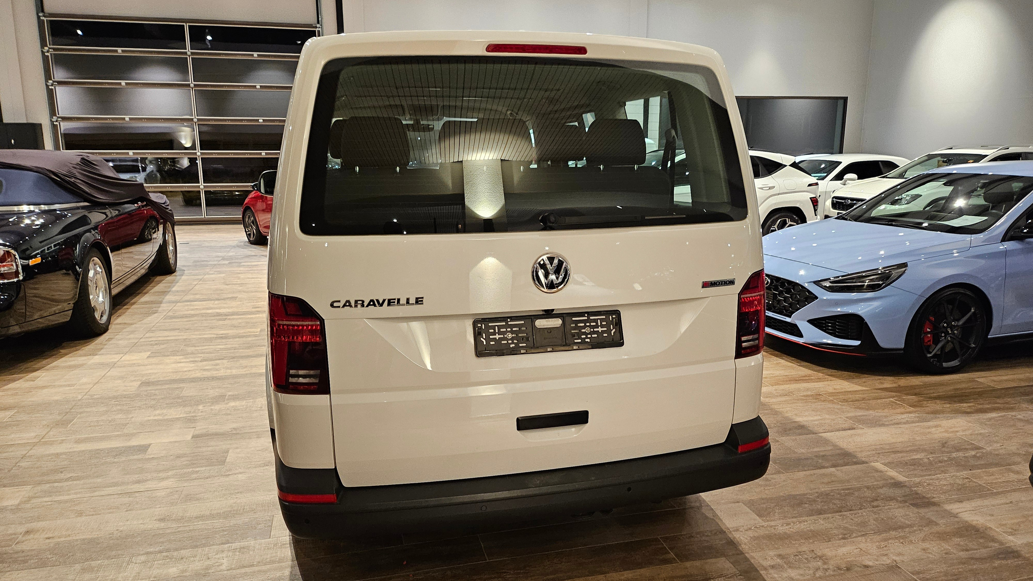 listing desktop thumbnail image 10