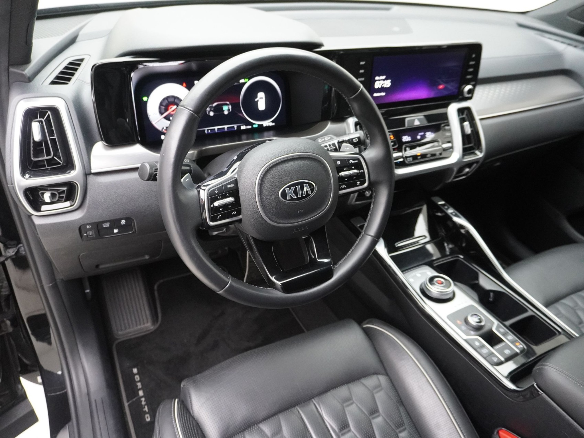 listing desktop thumbnail image 7