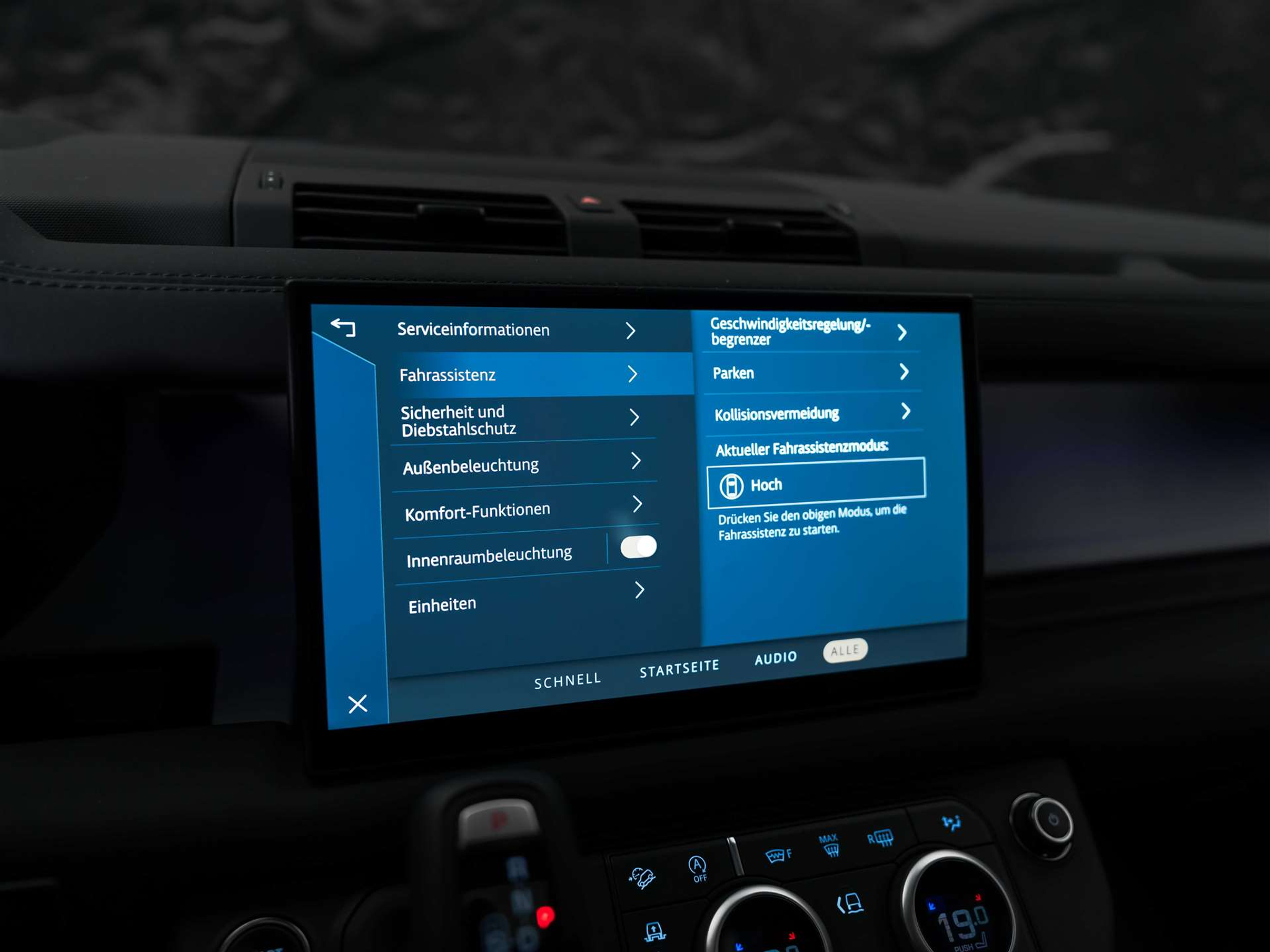 listing desktop thumbnail image 31