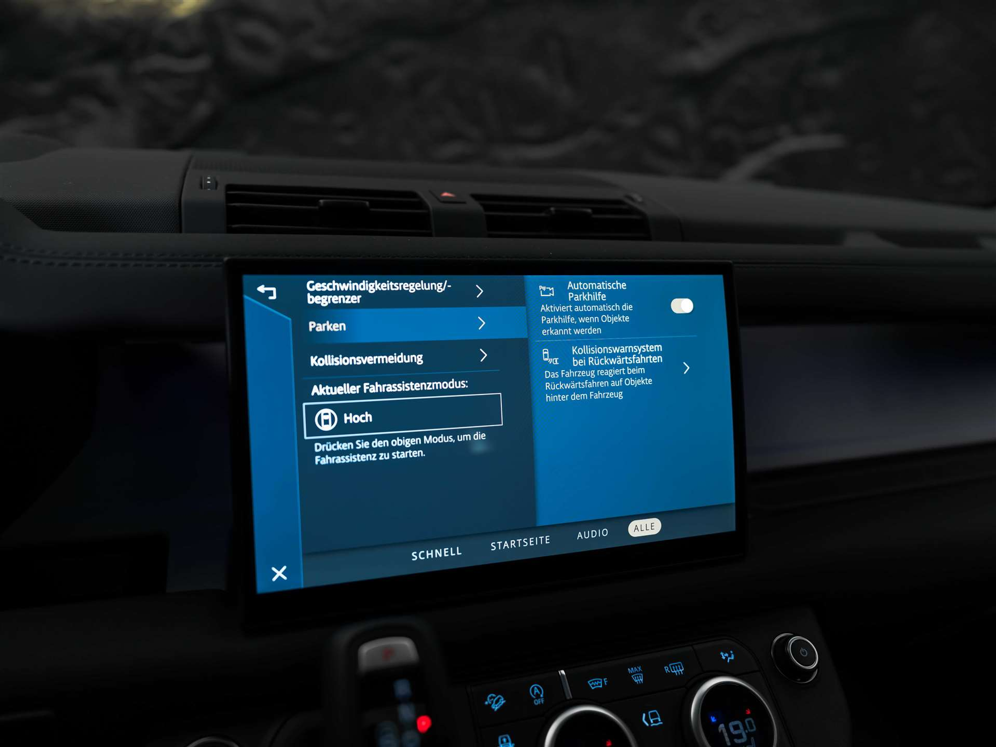 listing desktop thumbnail image 34