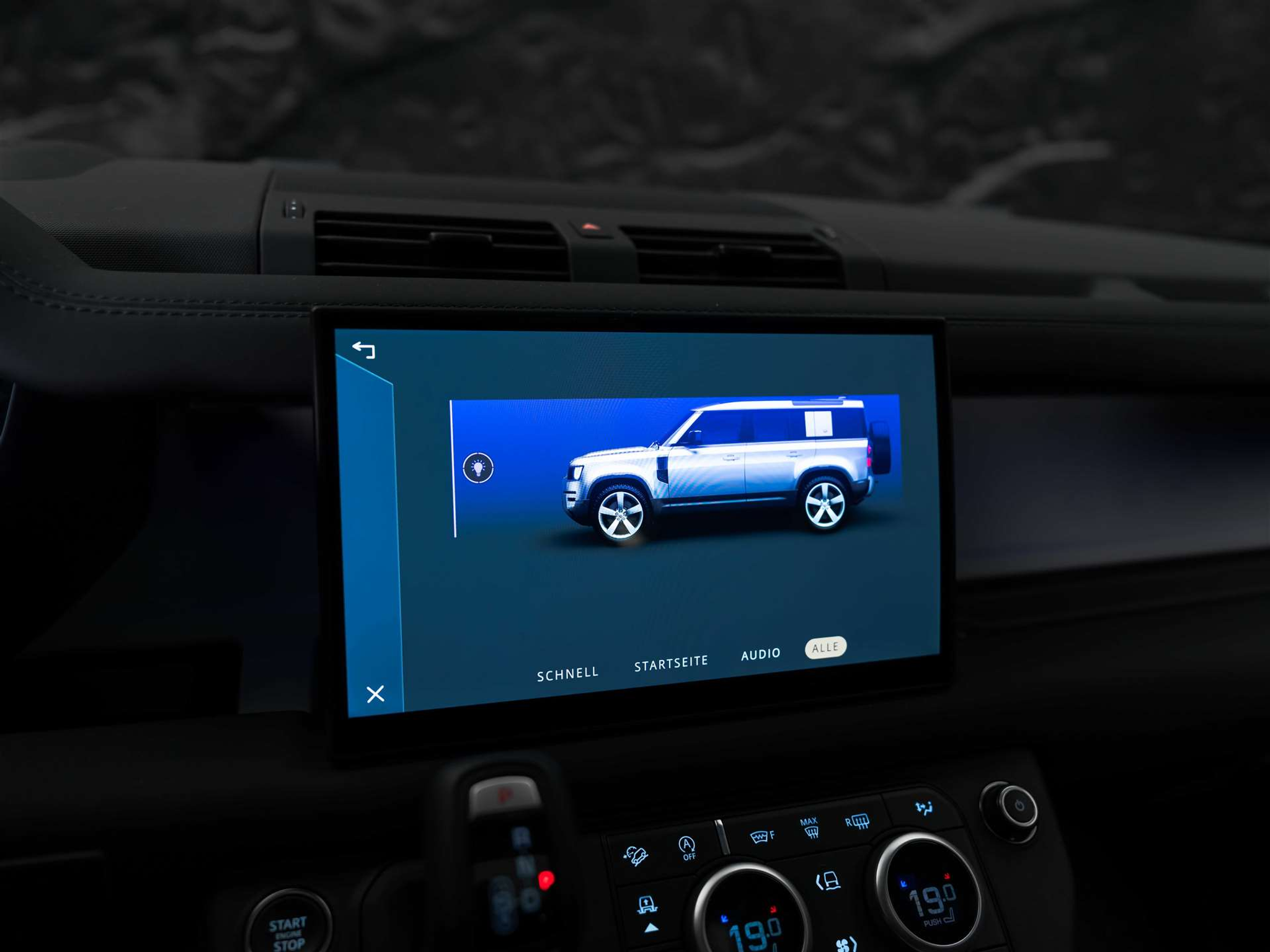 listing desktop thumbnail image 36