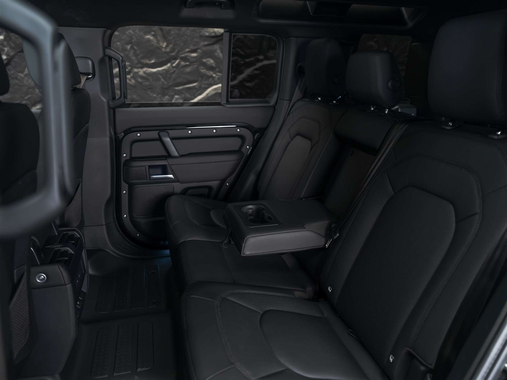 listing desktop thumbnail image 9