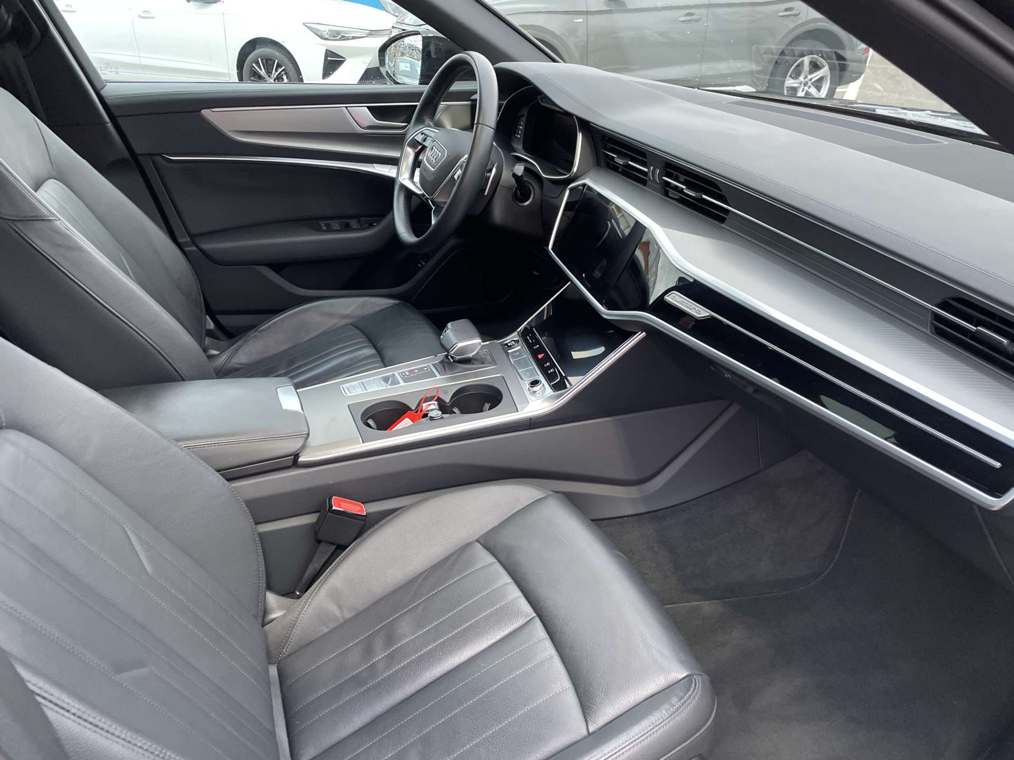 listing desktop thumbnail image 12