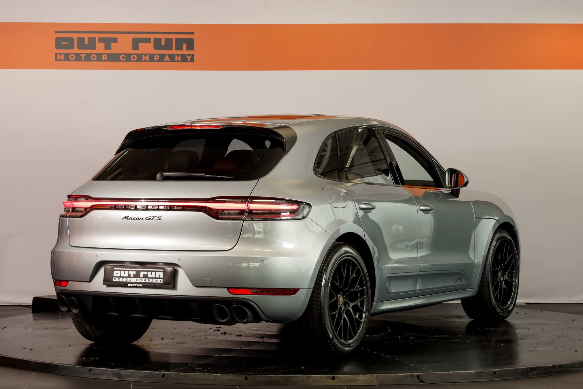 listing desktop thumbnail image 6