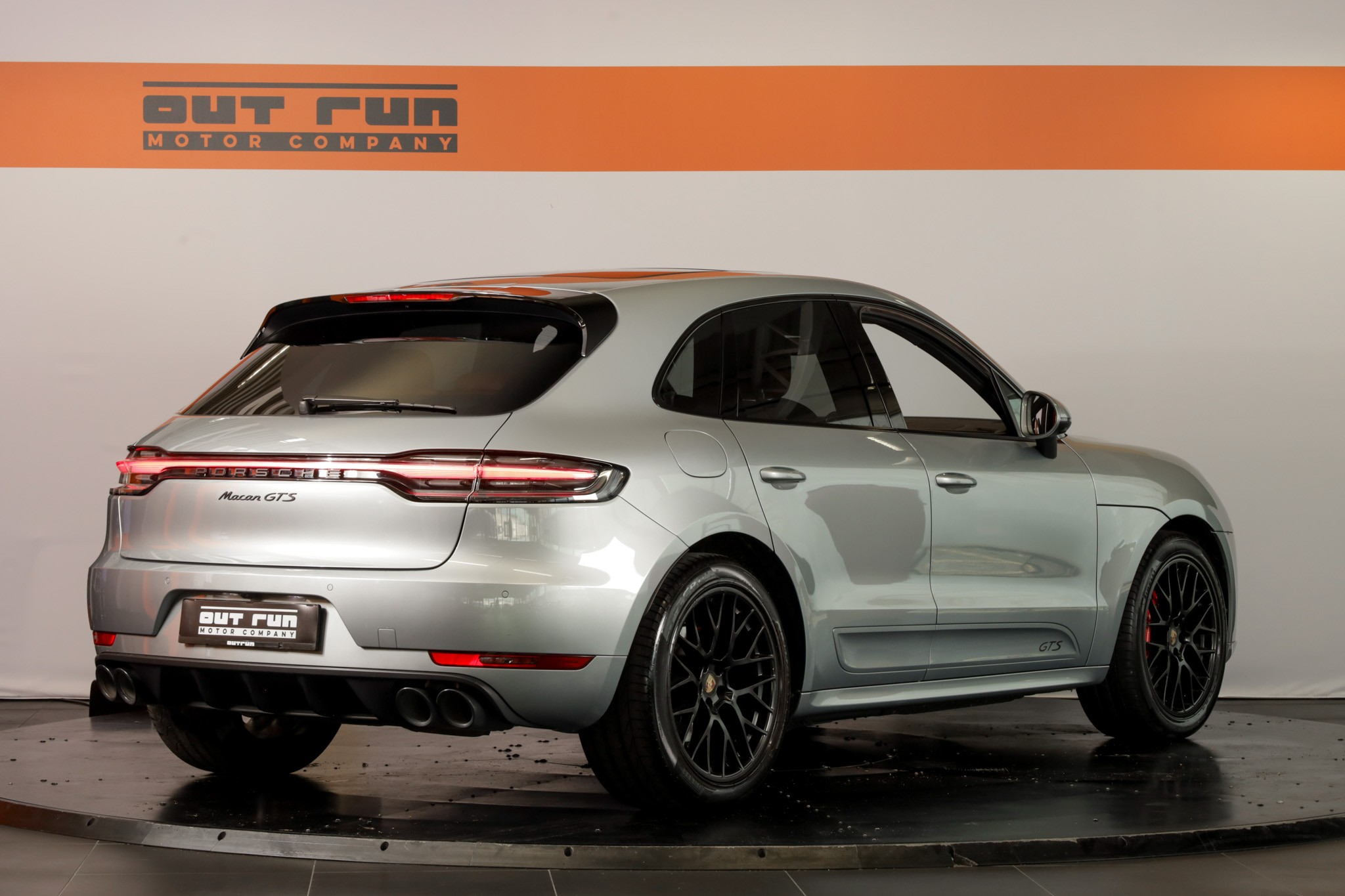 listing desktop thumbnail image 8