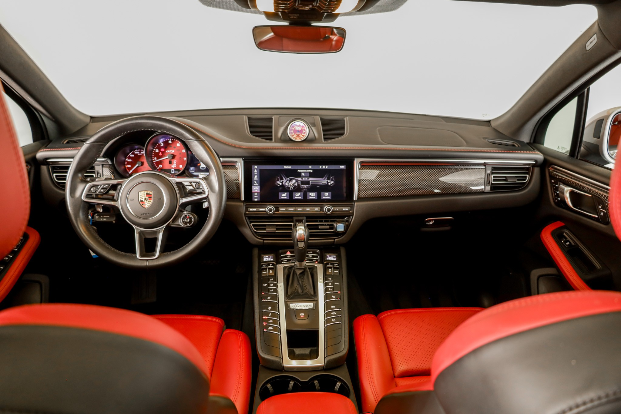 listing desktop thumbnail image 1