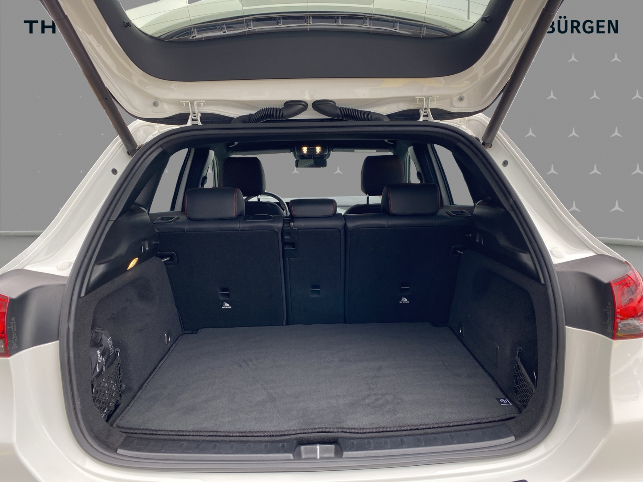 listing desktop thumbnail image 17