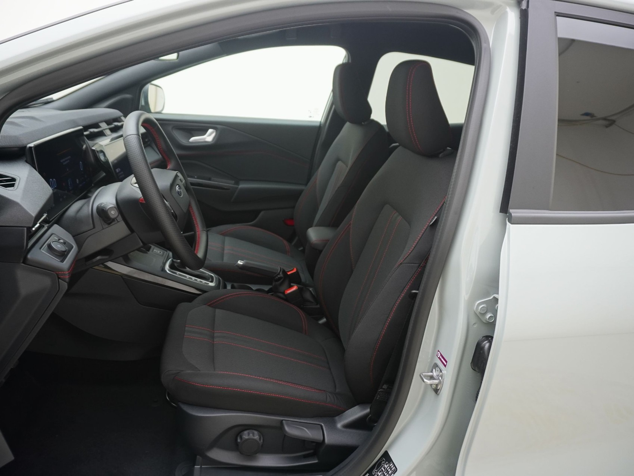 listing desktop thumbnail image 12