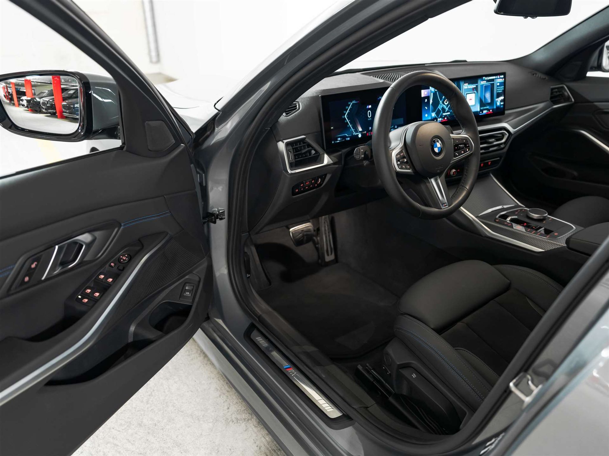 listing desktop thumbnail image 7