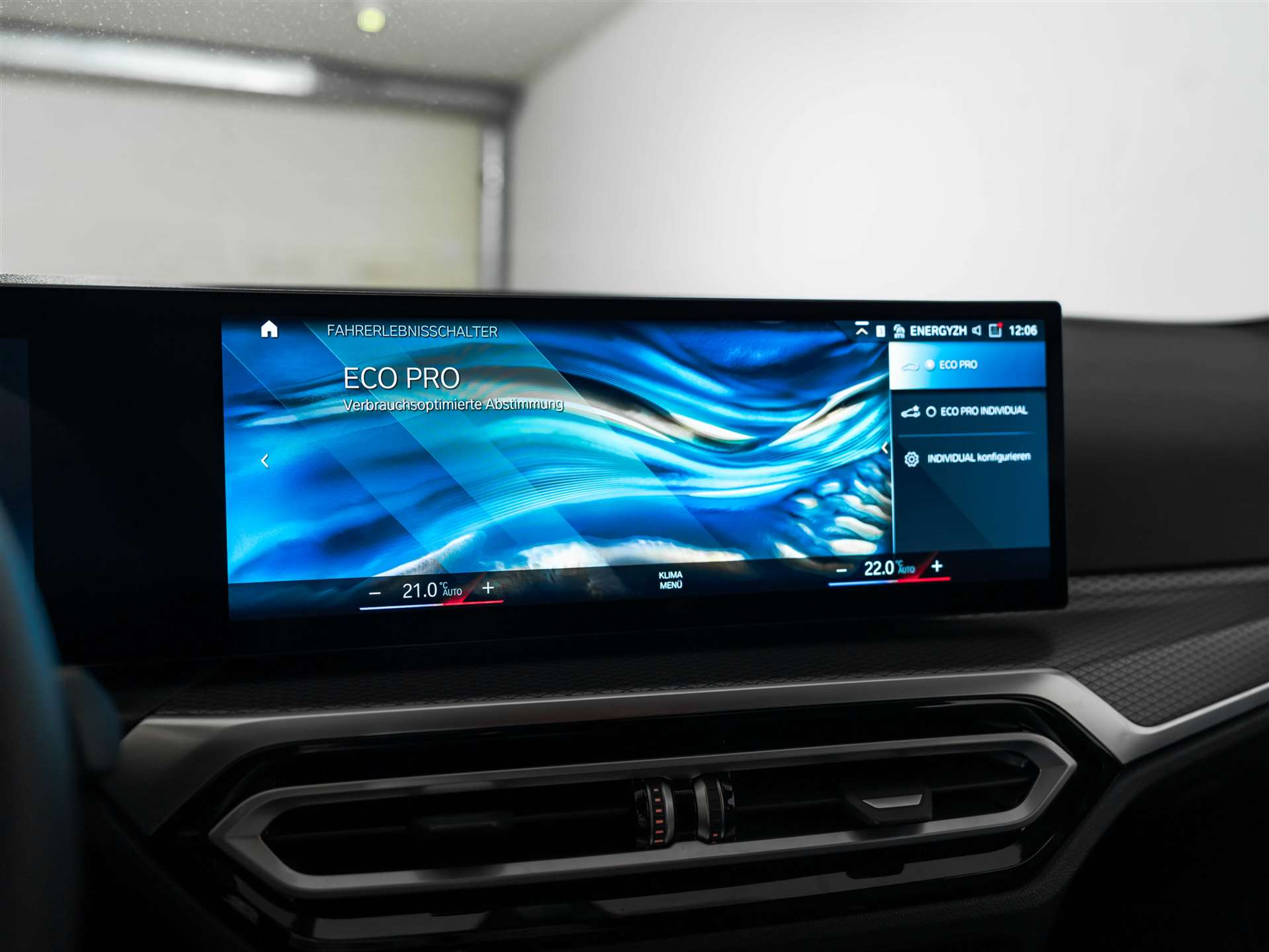 listing desktop thumbnail image 45