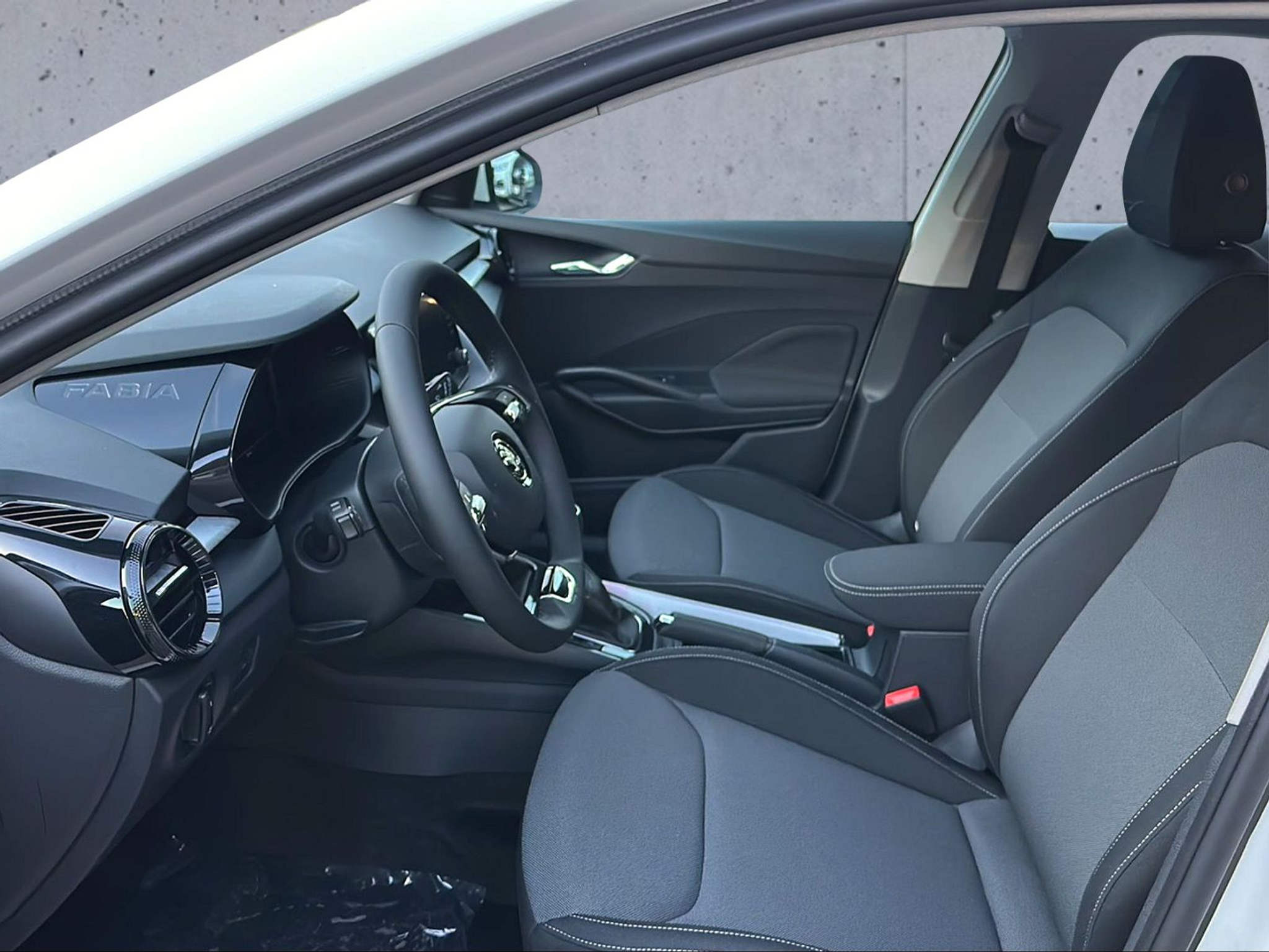 listing desktop thumbnail image 10