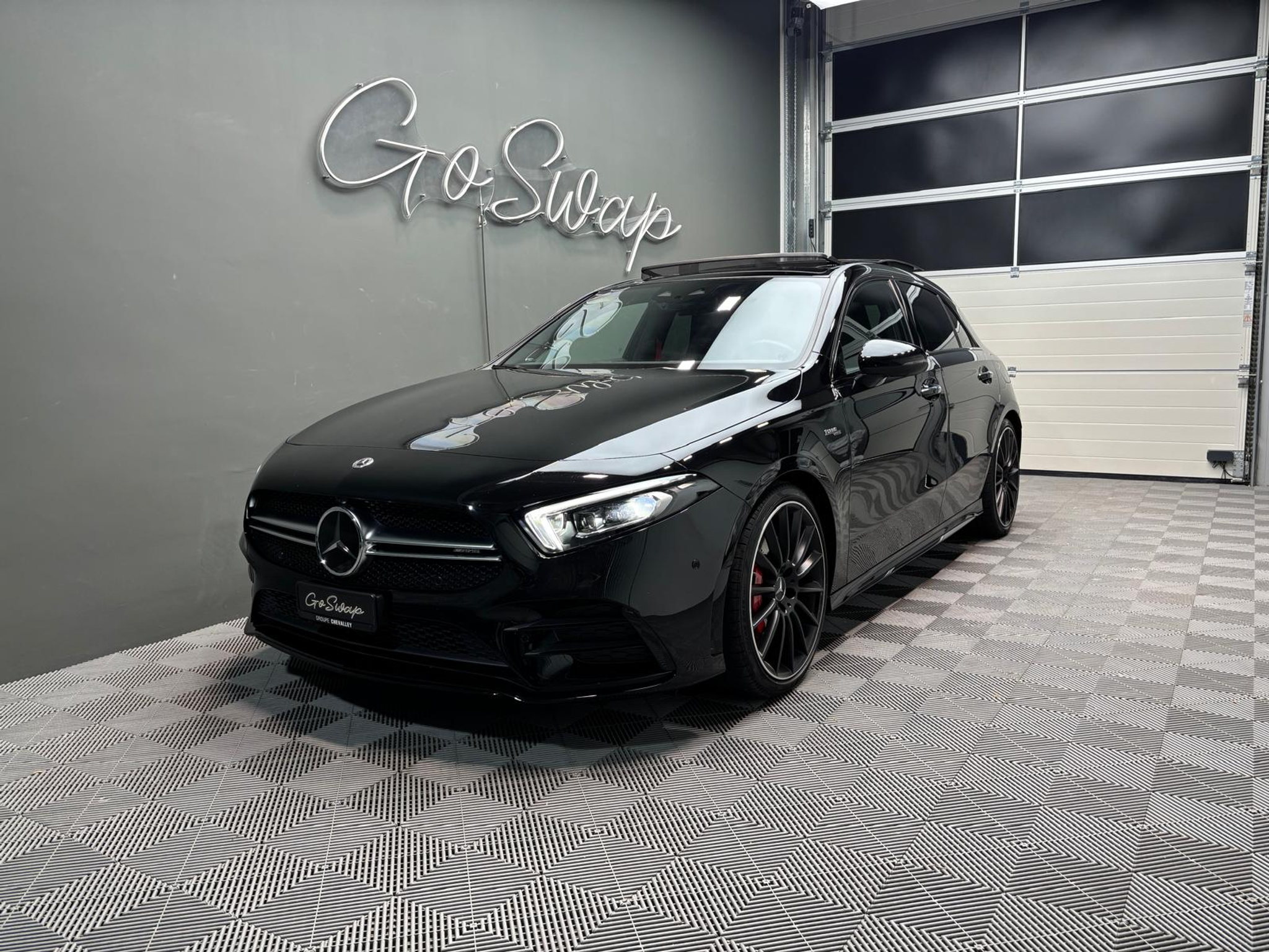 listing desktop thumbnail image 7