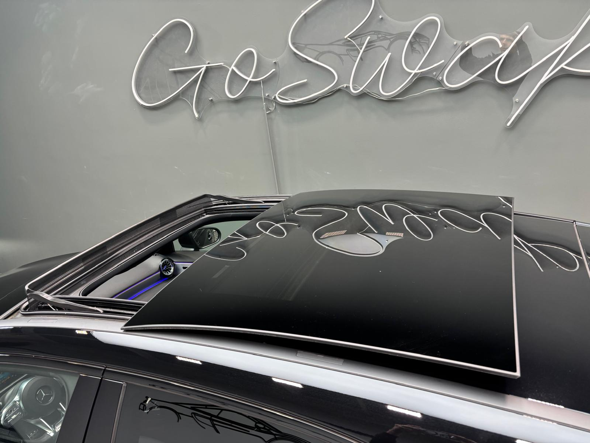 listing desktop thumbnail image 1