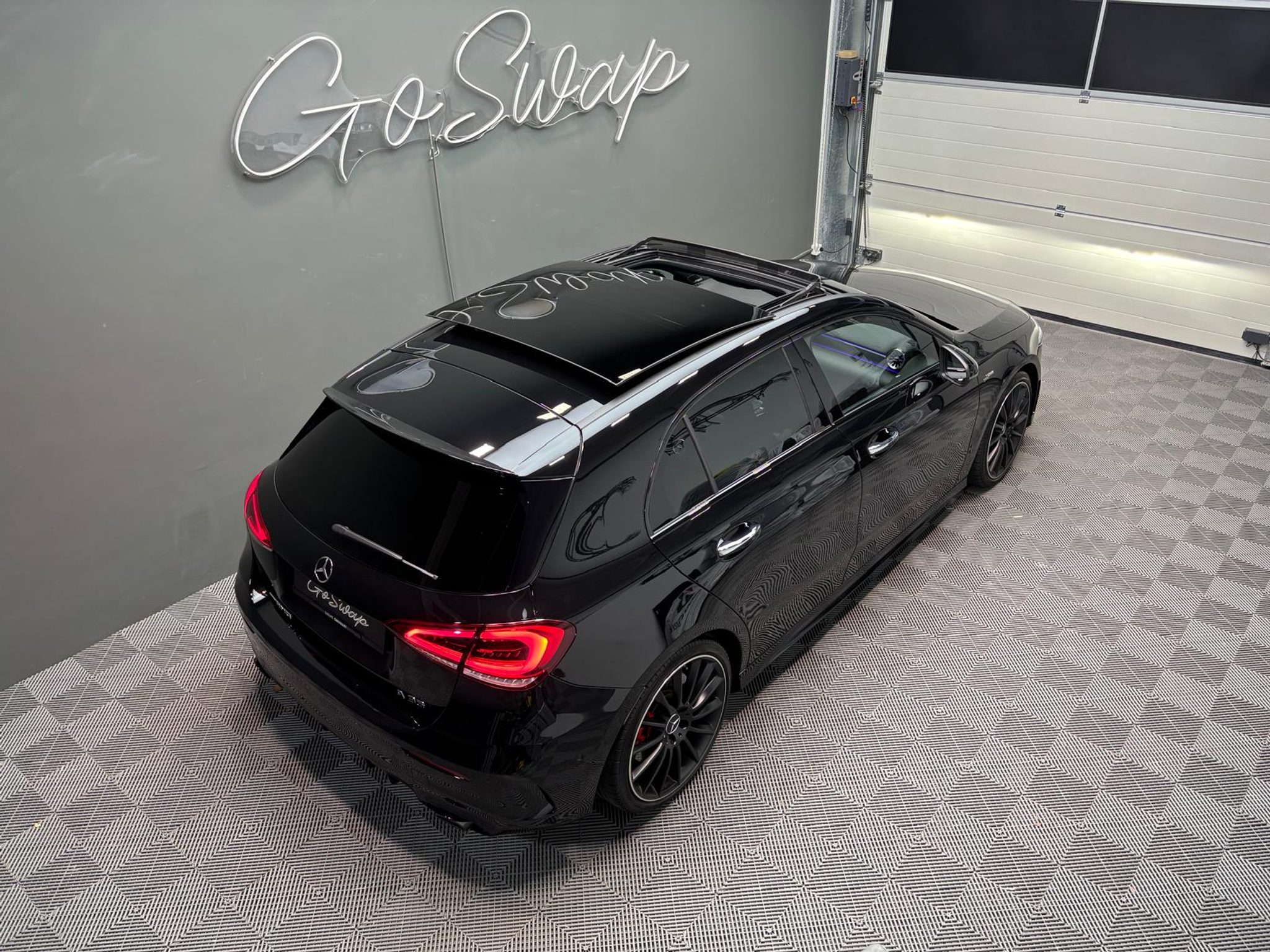 listing desktop thumbnail image 5