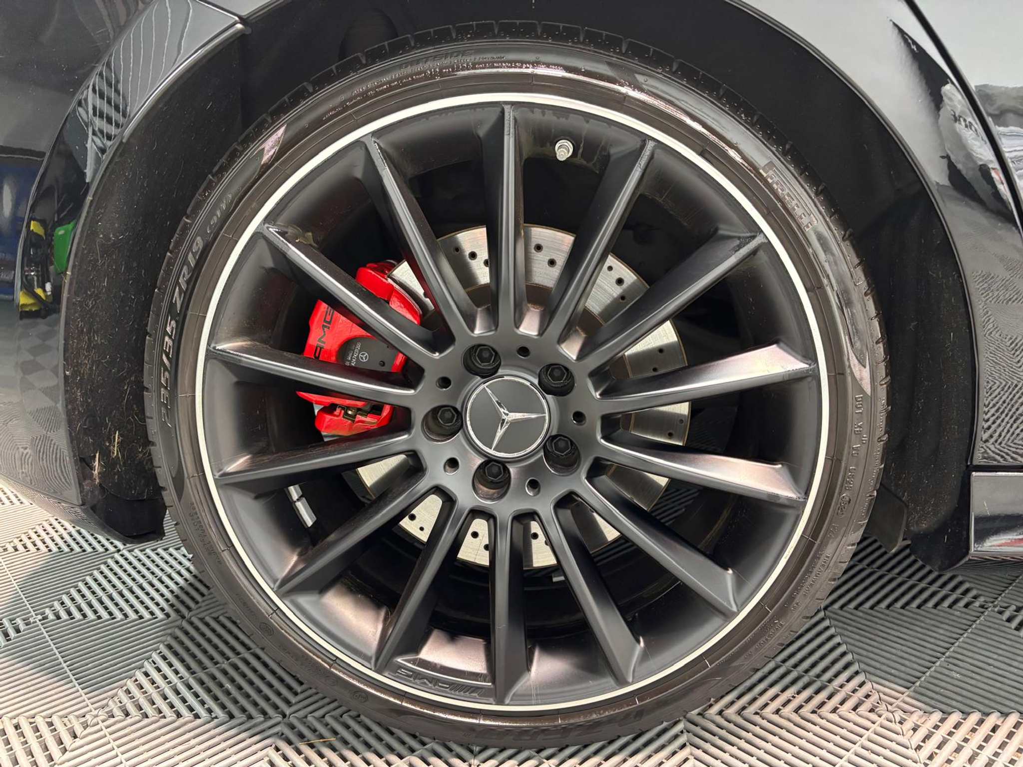 listing desktop thumbnail image 31