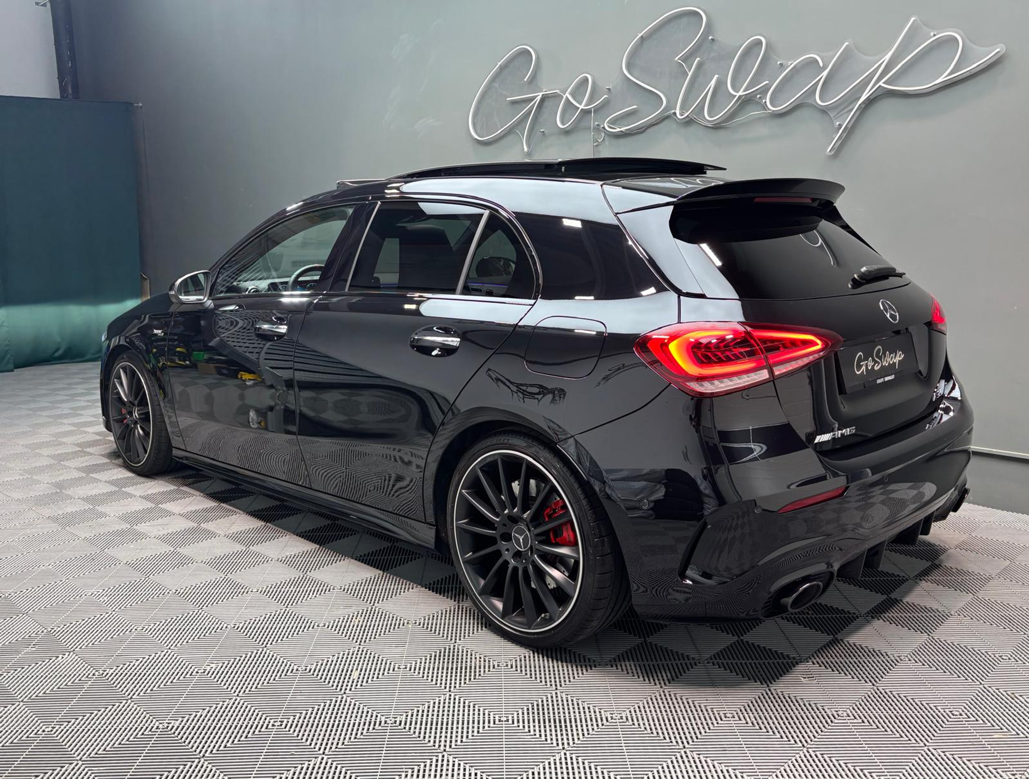 listing desktop thumbnail image 9