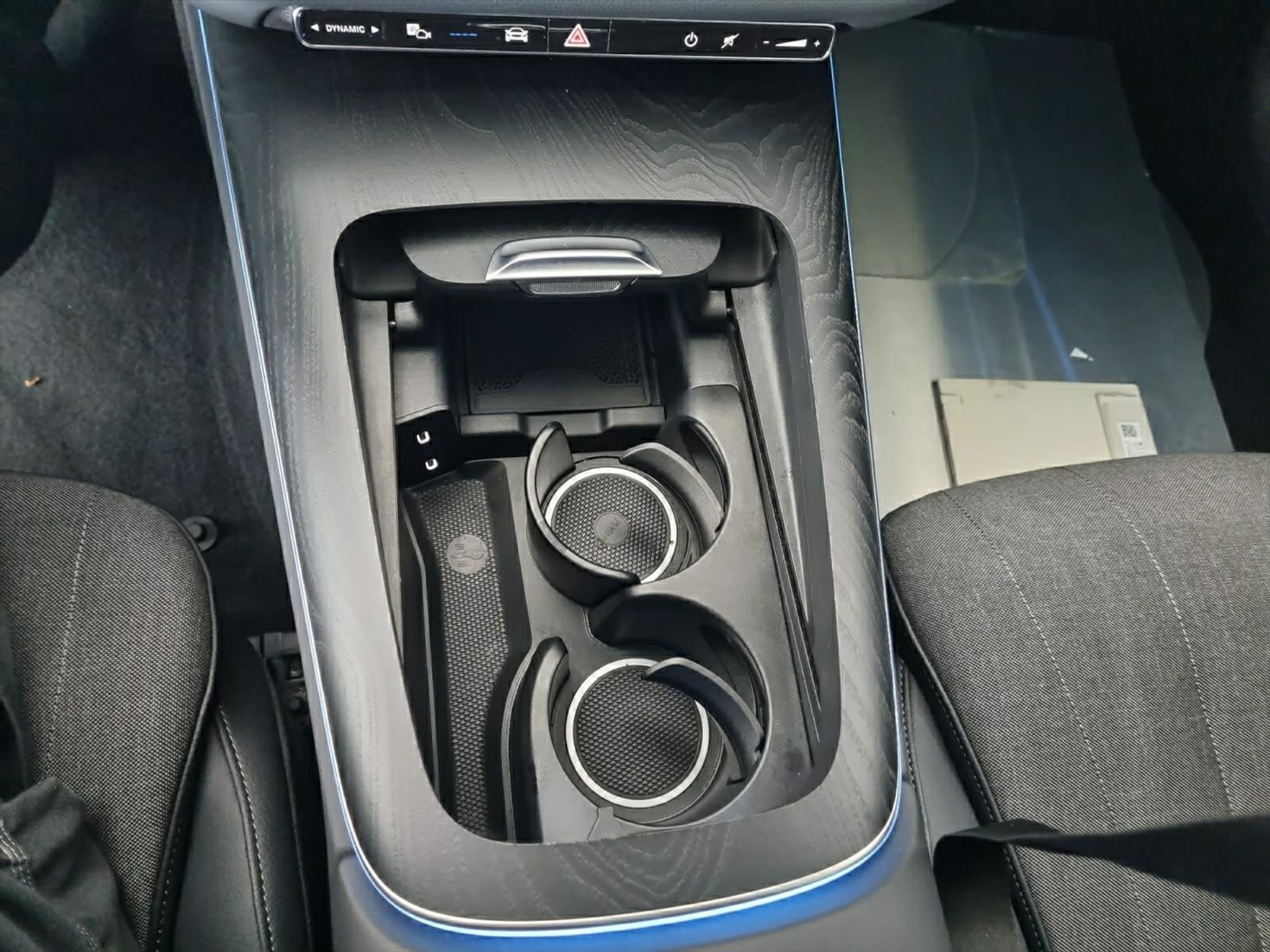 listing desktop thumbnail image 12