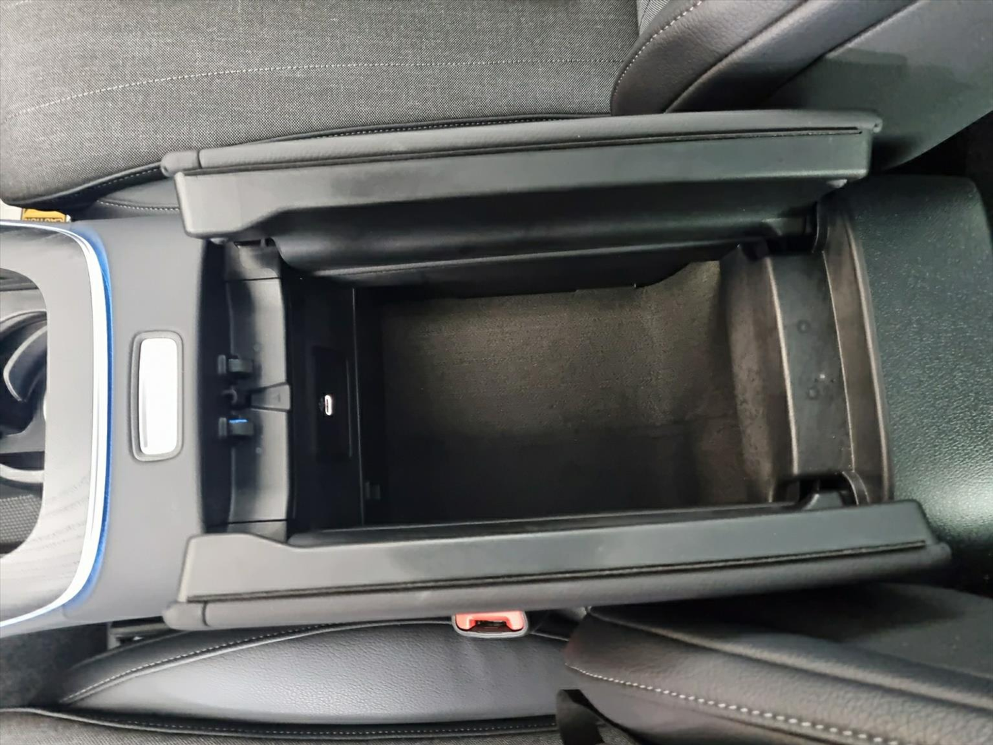 listing desktop thumbnail image 10