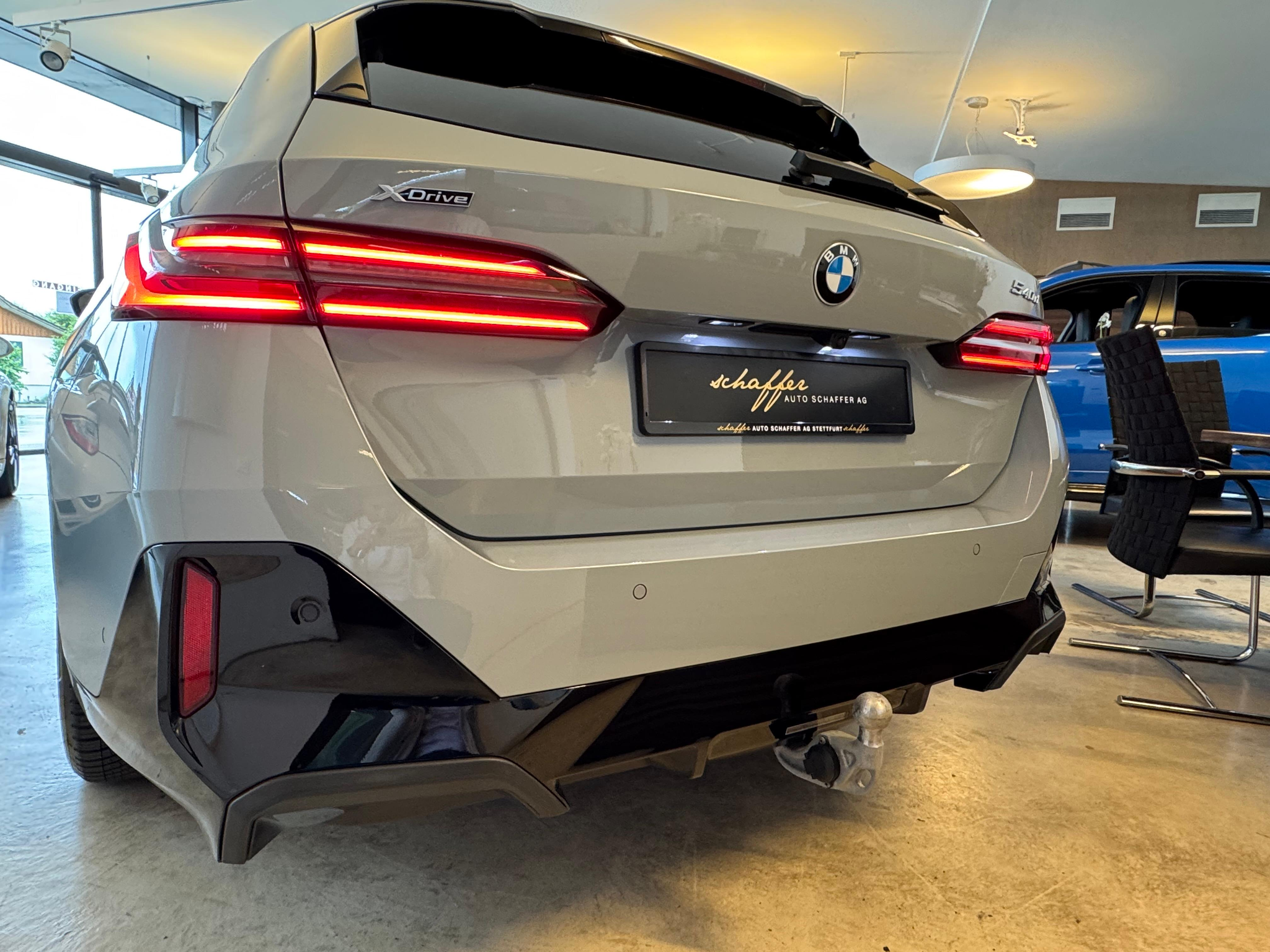 listing desktop thumbnail image 9