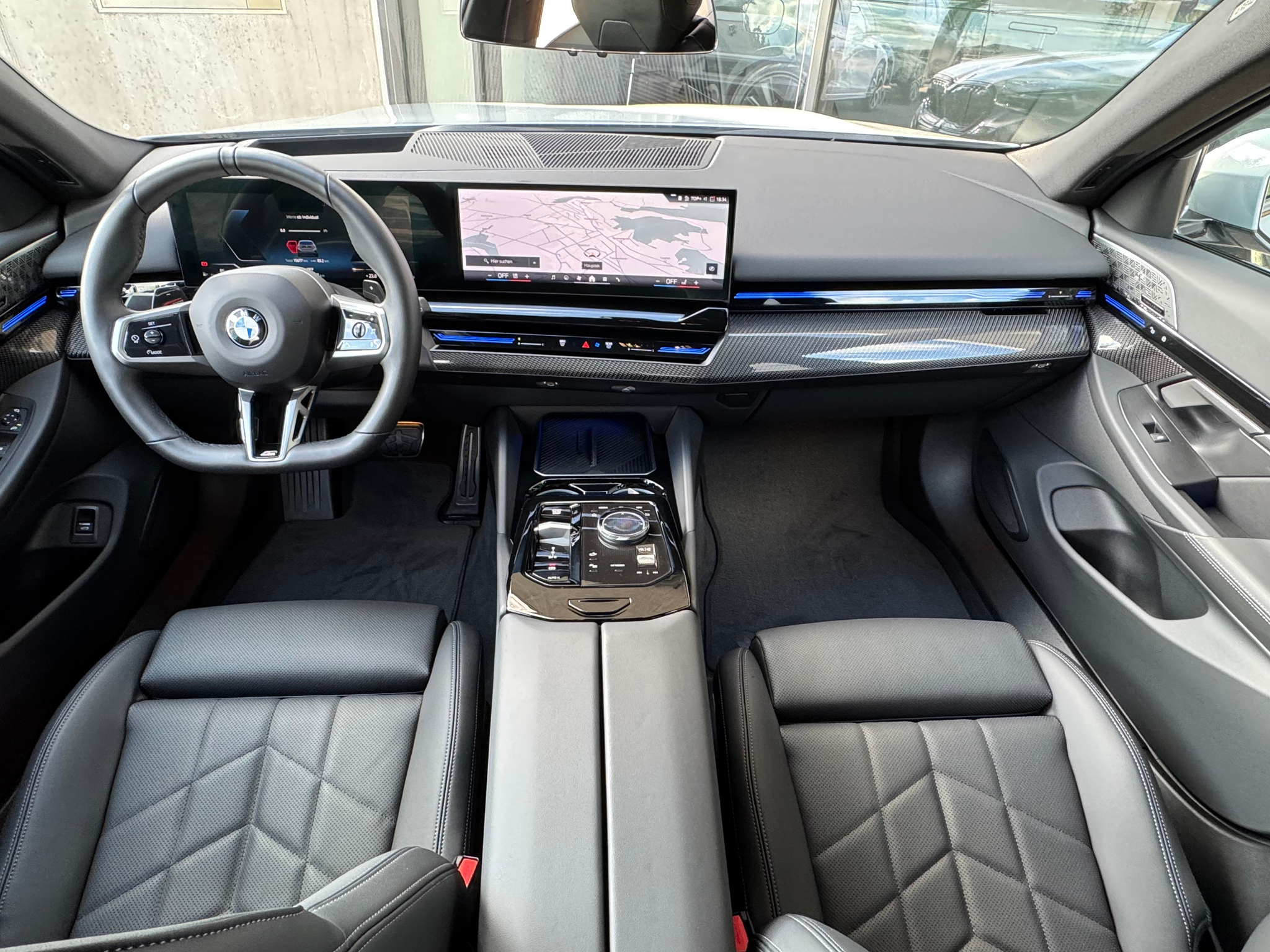 listing desktop thumbnail image 15