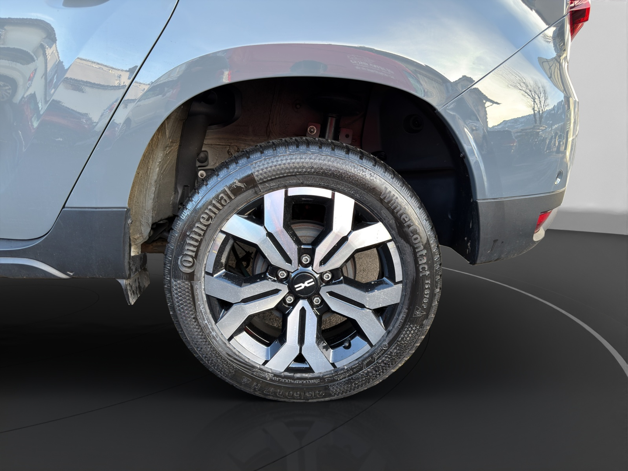 listing desktop thumbnail image 10