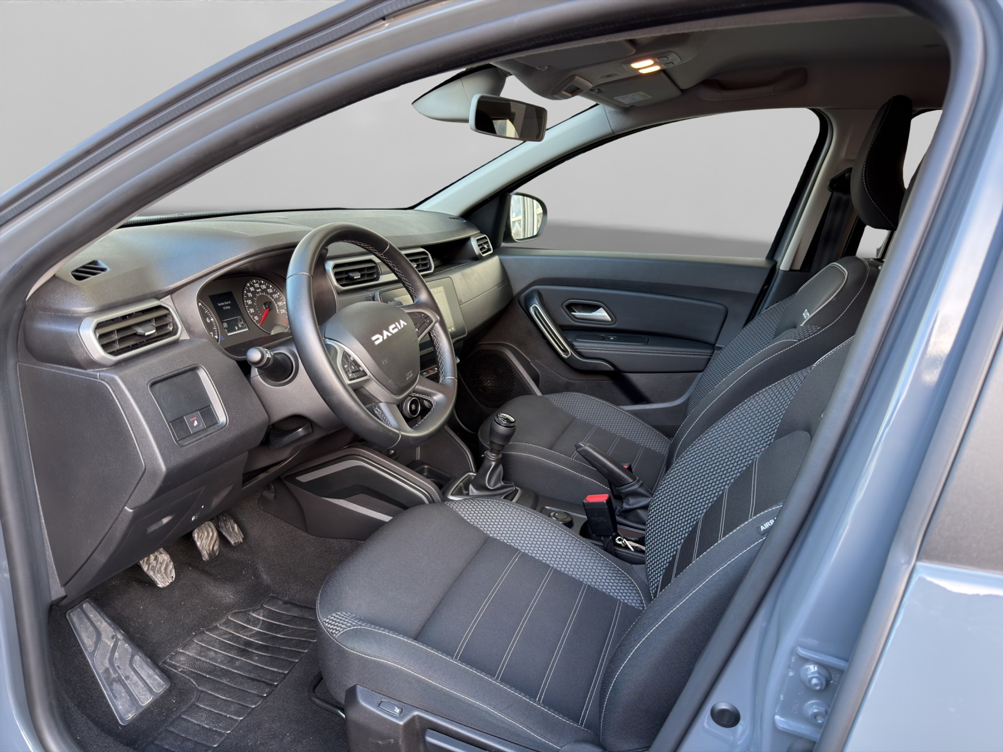 listing desktop thumbnail image 5