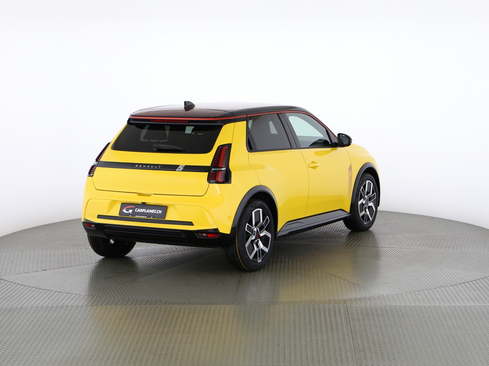 listing desktop thumbnail image 2