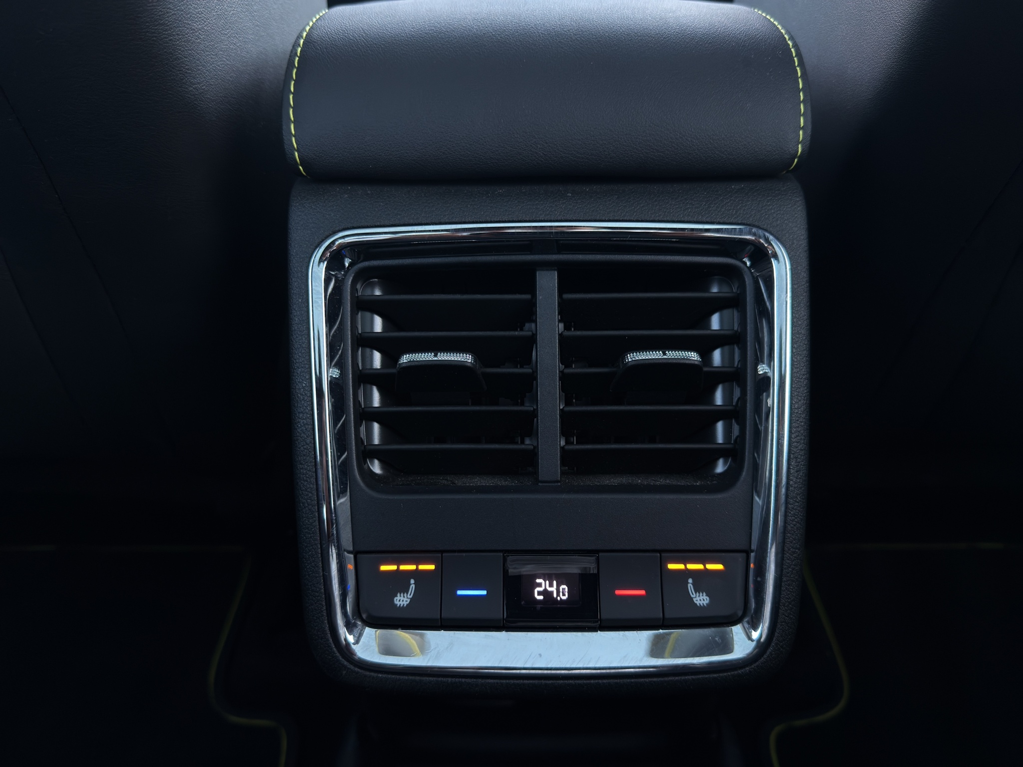 listing desktop thumbnail image 15