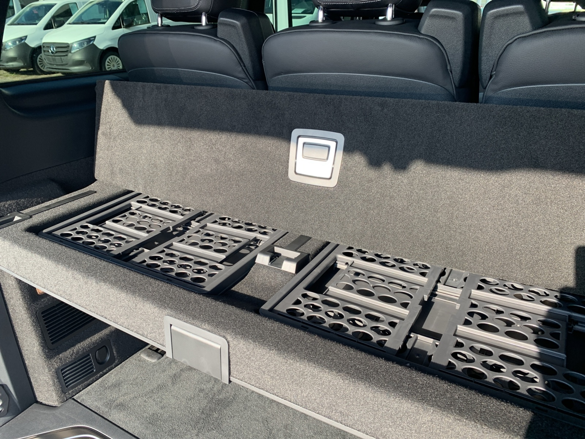 listing desktop thumbnail image 13