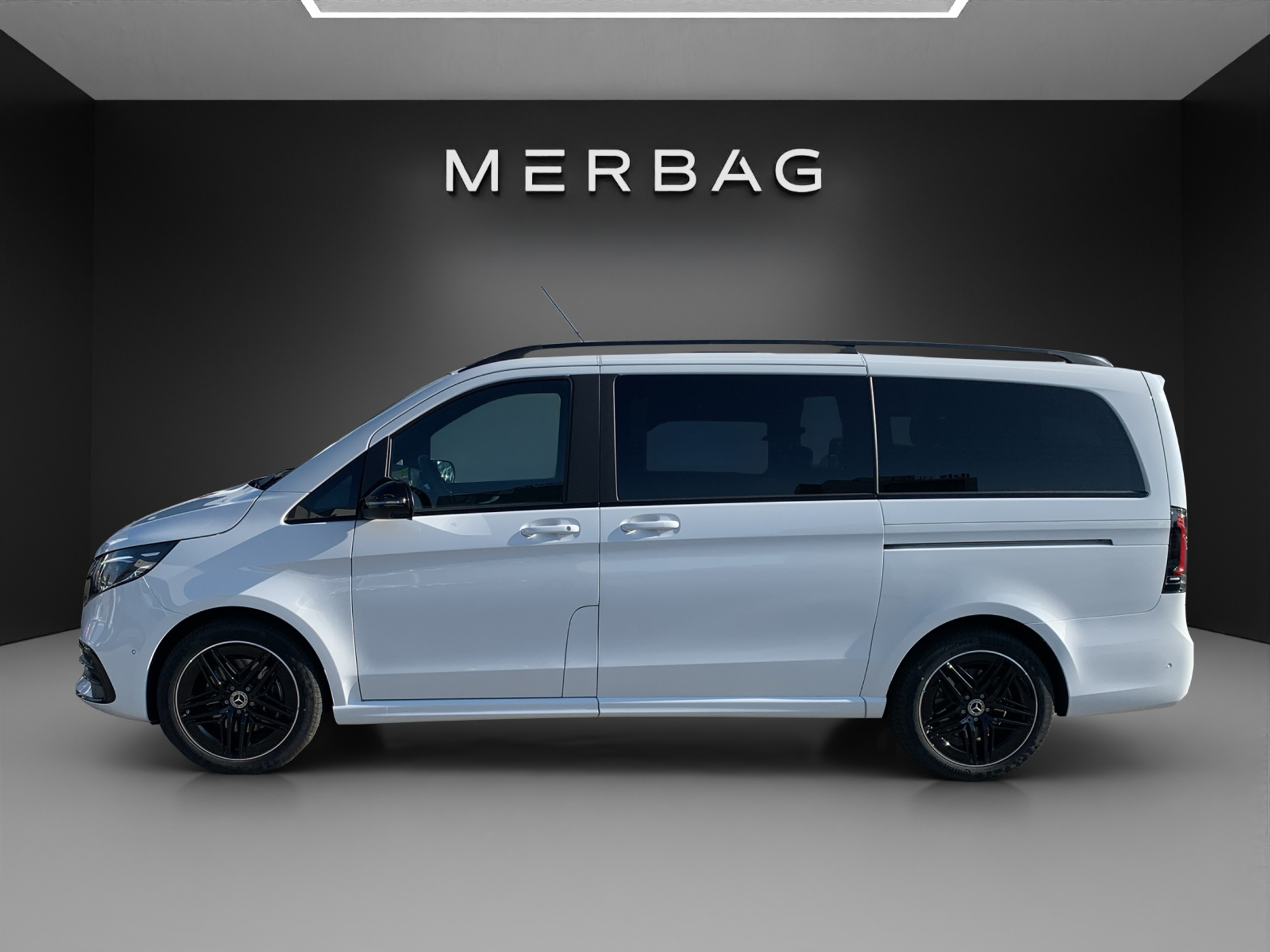 listing desktop thumbnail image 1