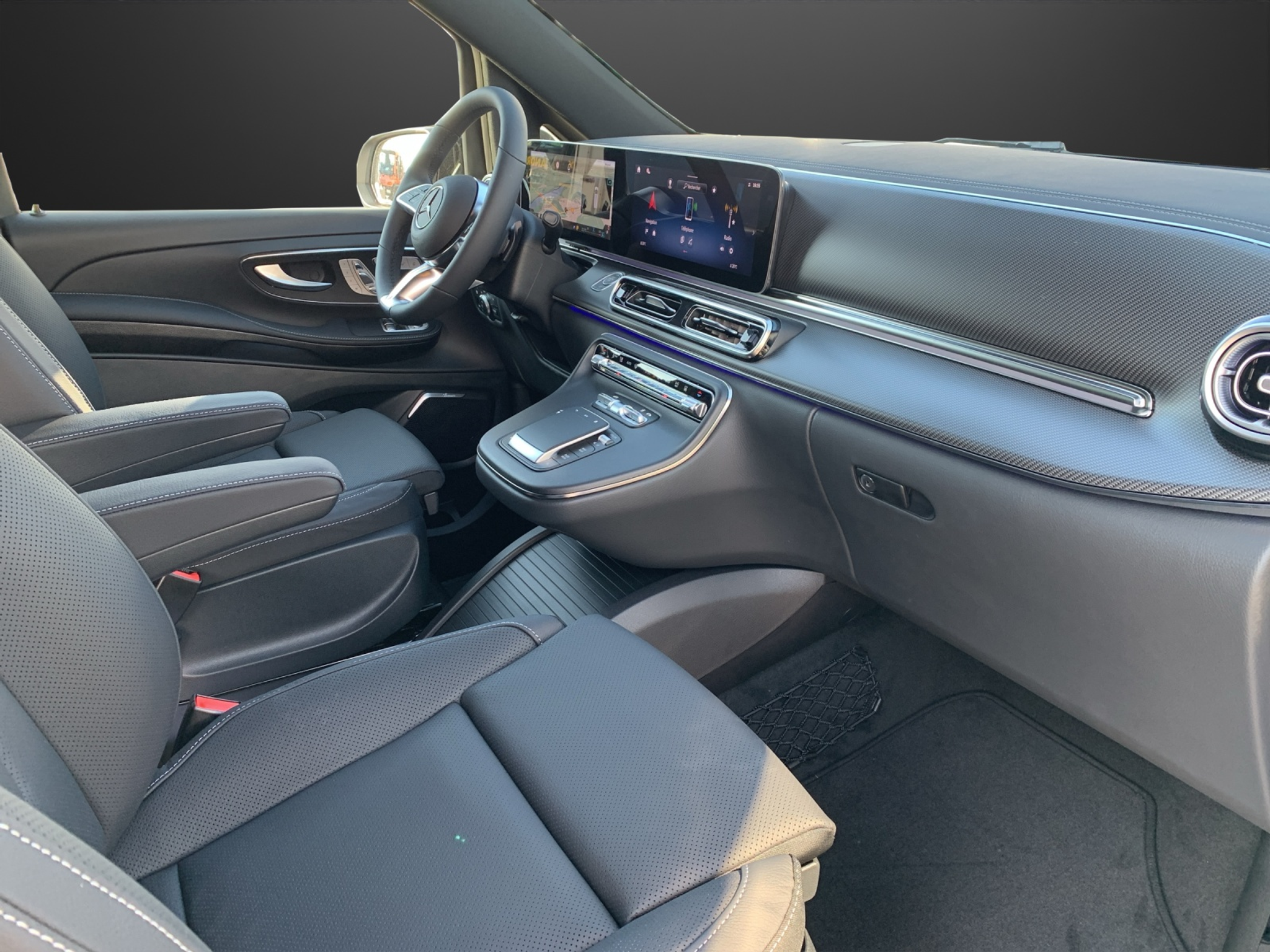 listing desktop thumbnail image 9