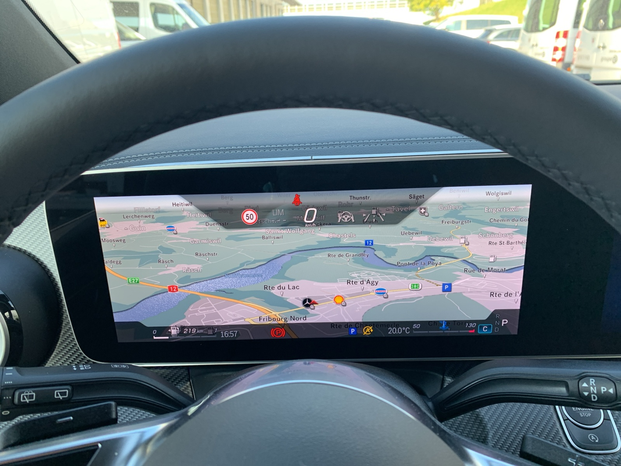 listing desktop thumbnail image 15