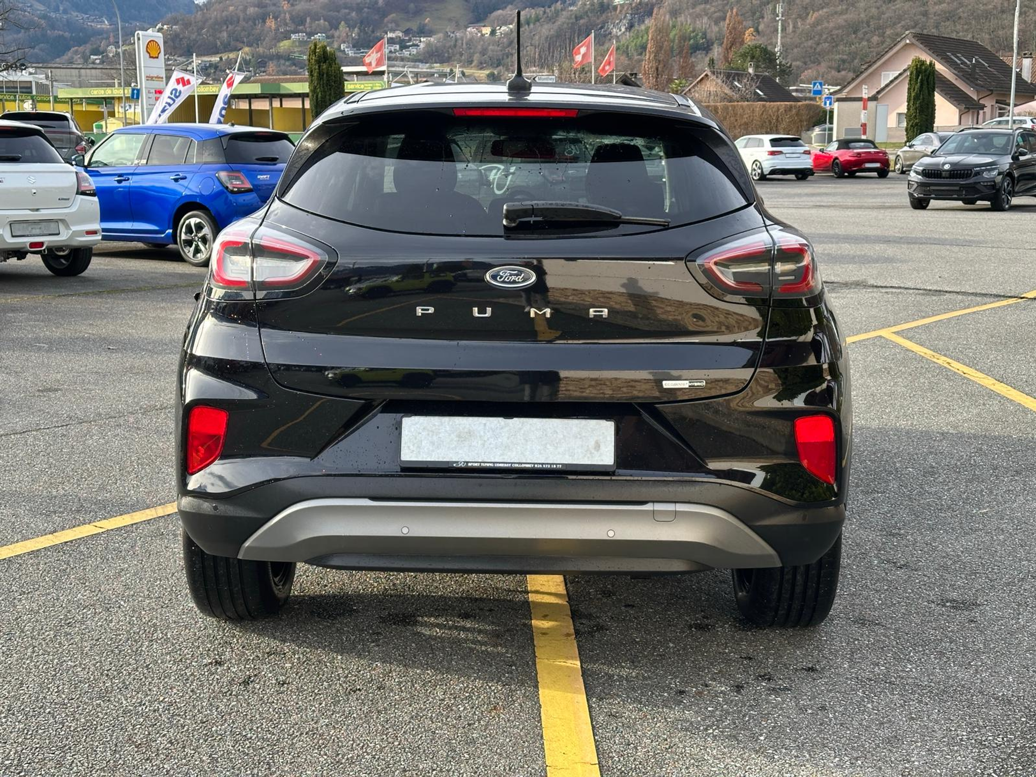 listing desktop thumbnail image 3