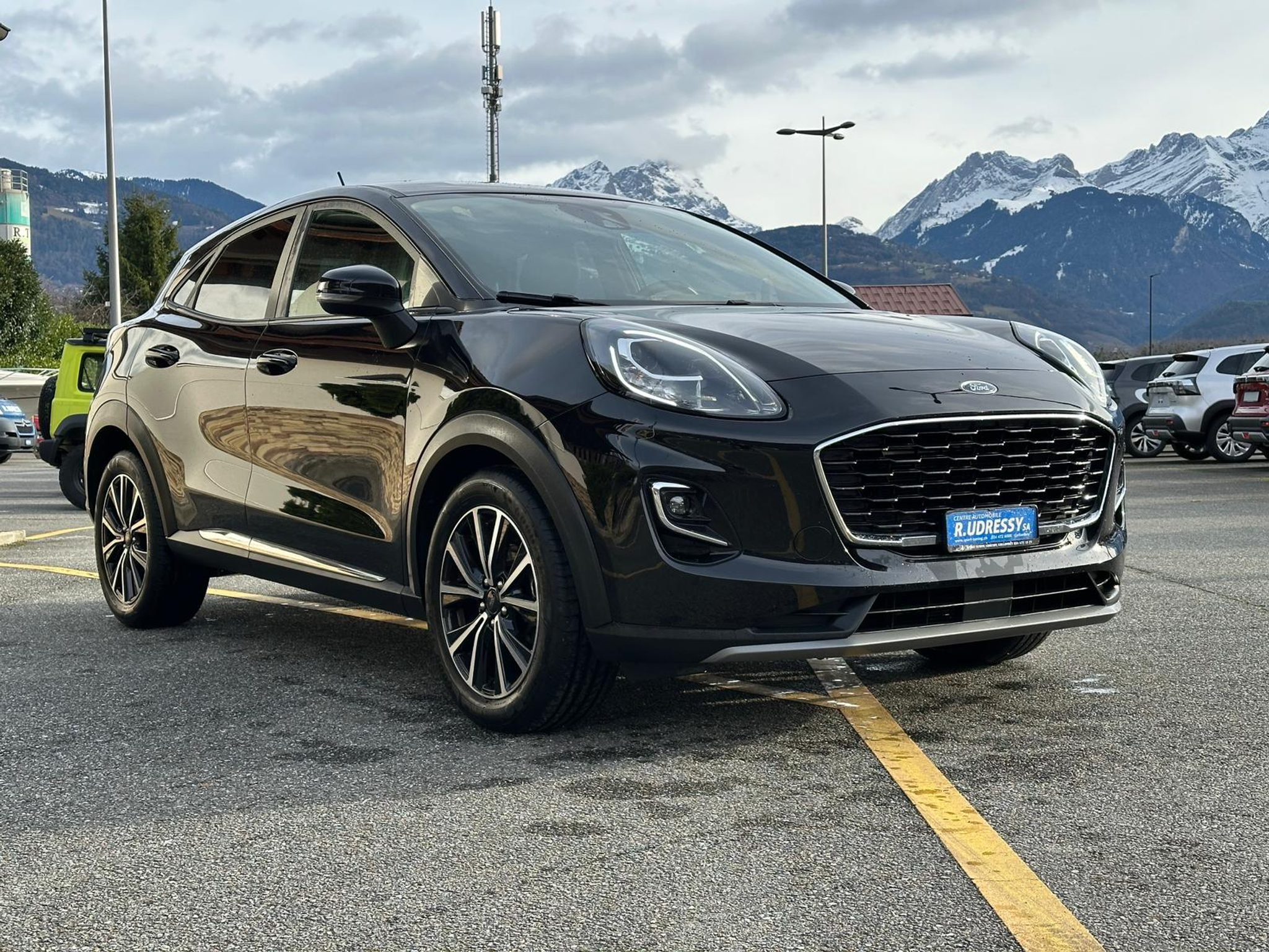 listing desktop thumbnail image 6