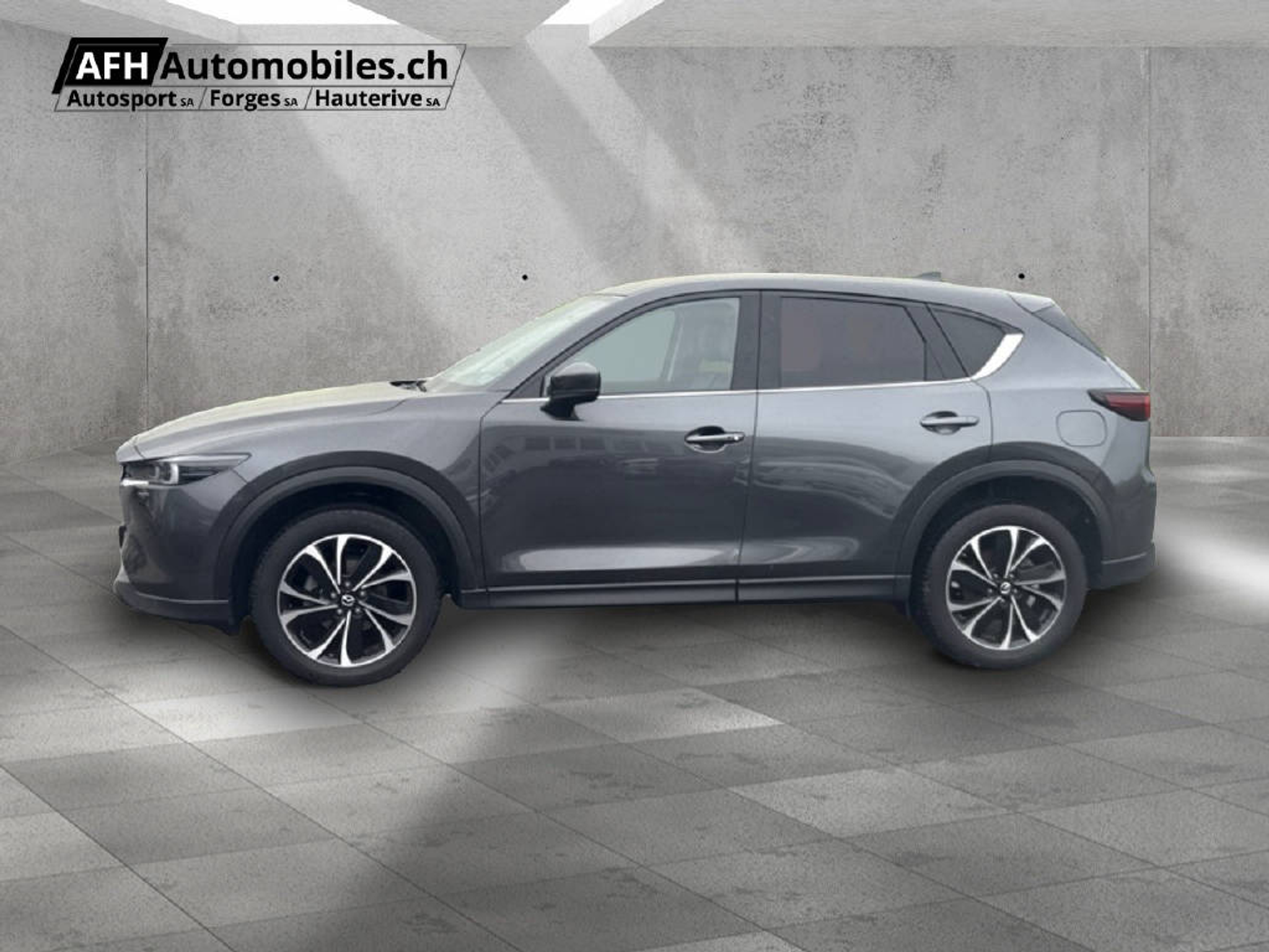 listing desktop thumbnail image 1