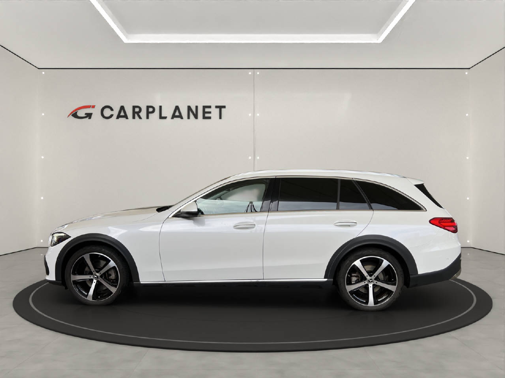 listing desktop thumbnail image 2