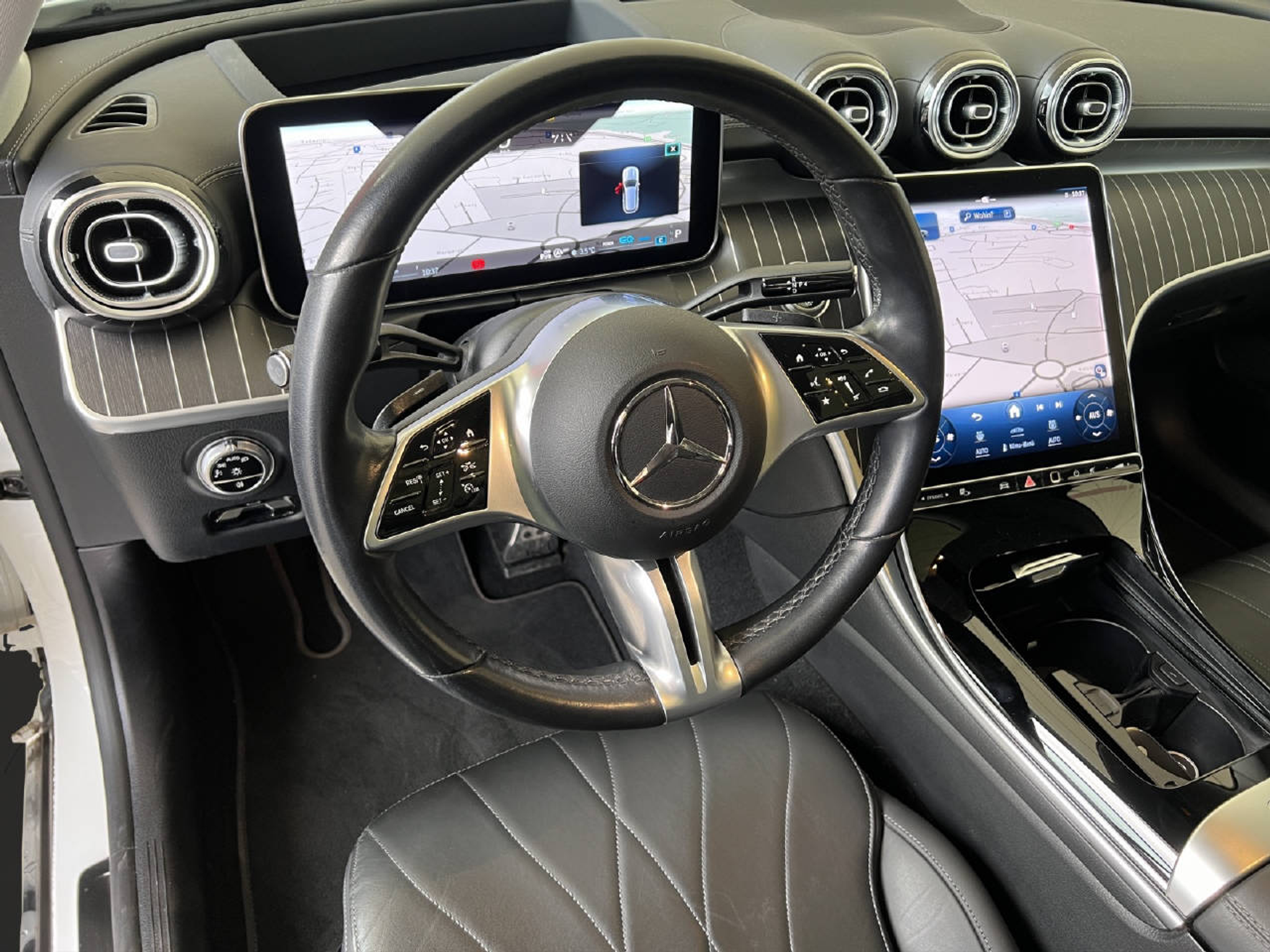 listing desktop thumbnail image 13