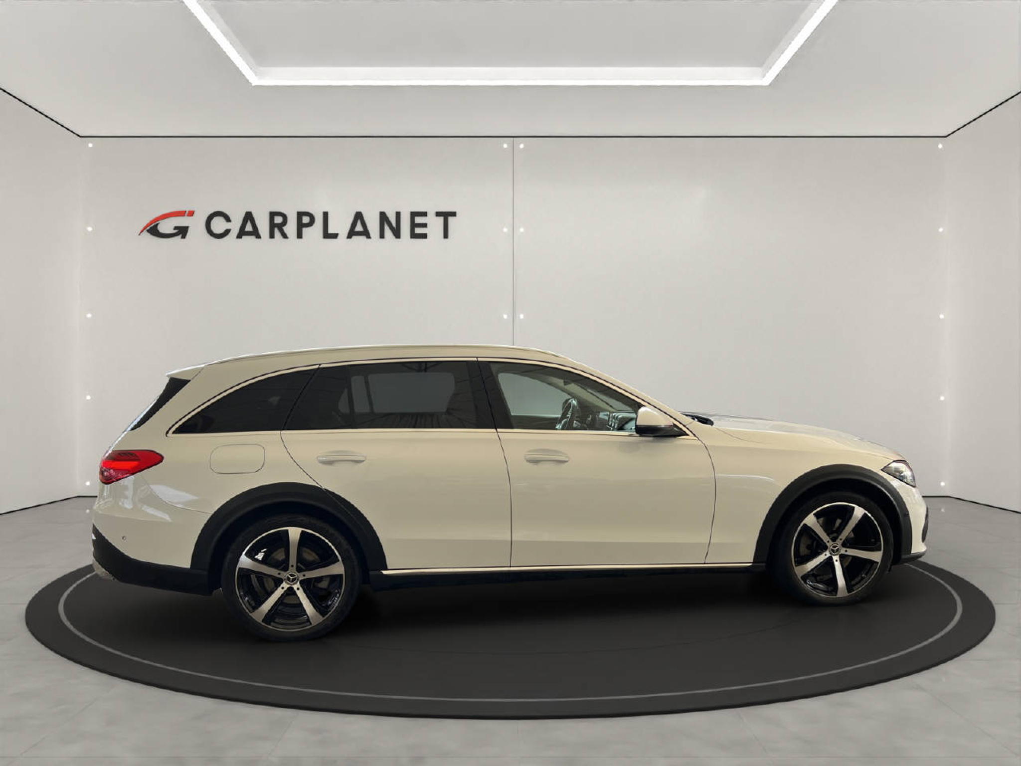 listing desktop thumbnail image 6