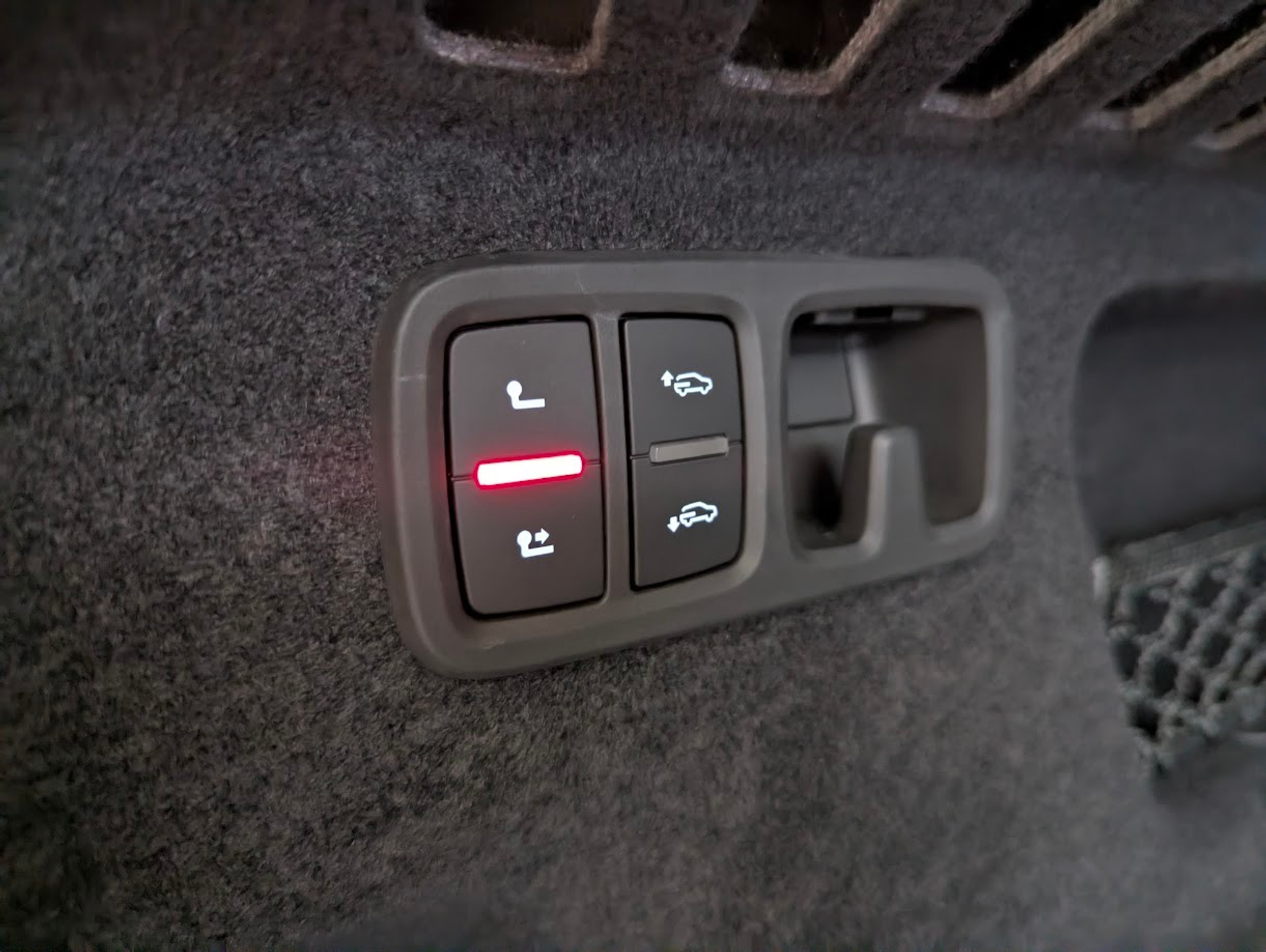 listing desktop thumbnail image 19