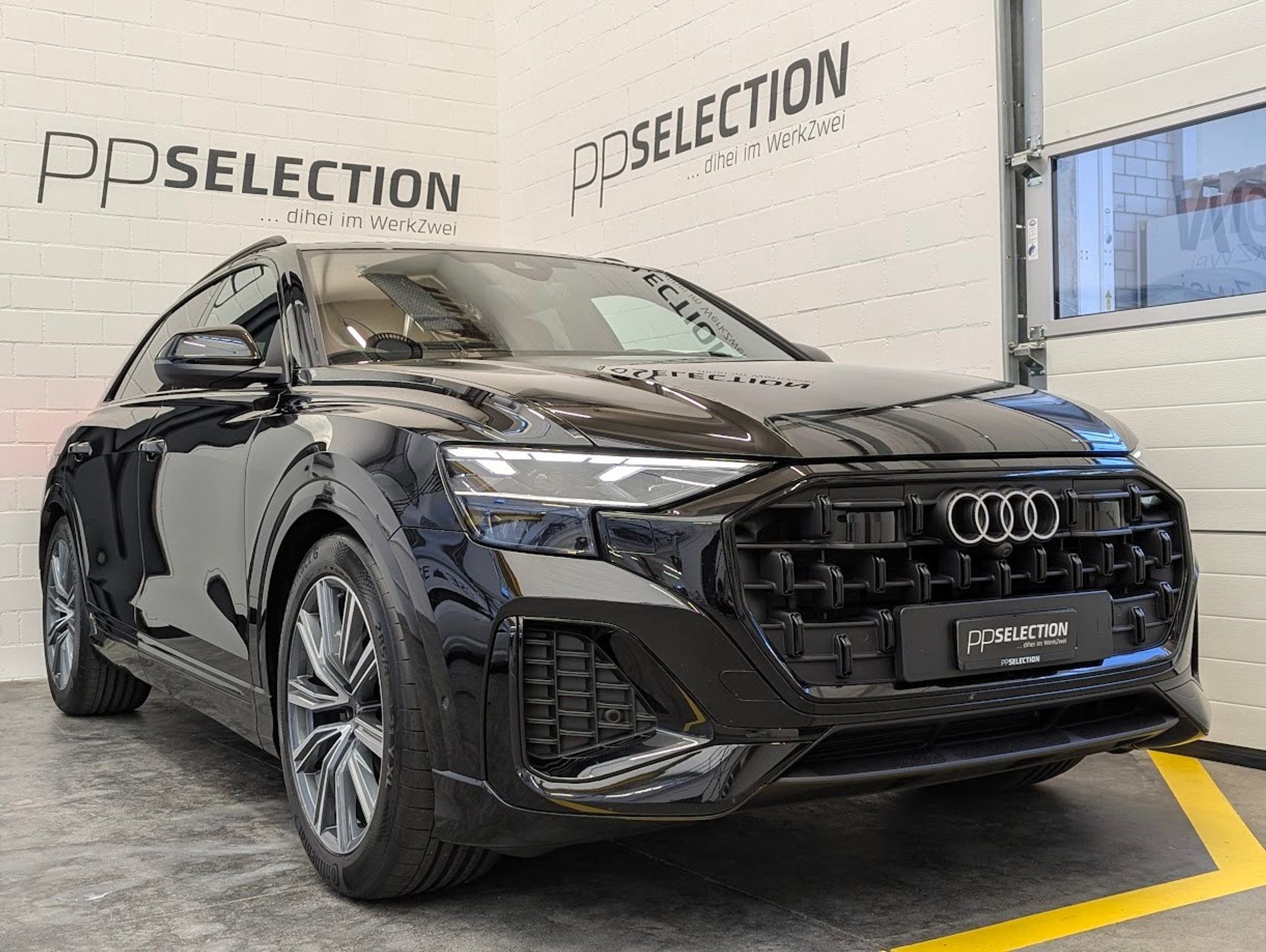 listing desktop thumbnail image 0