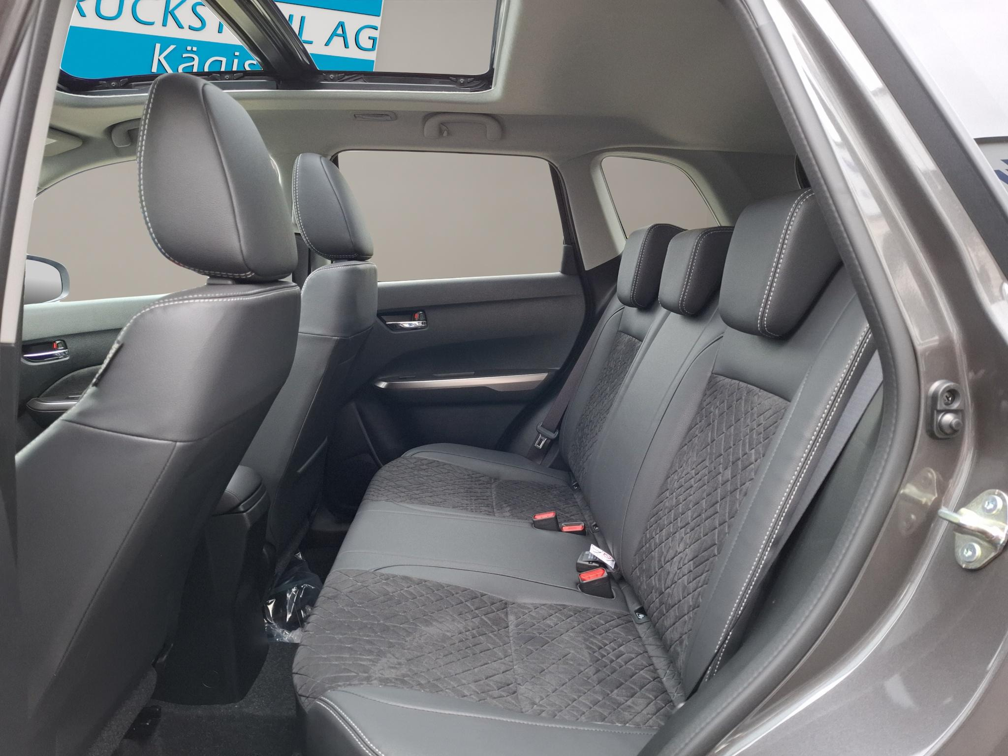 listing desktop thumbnail image 9