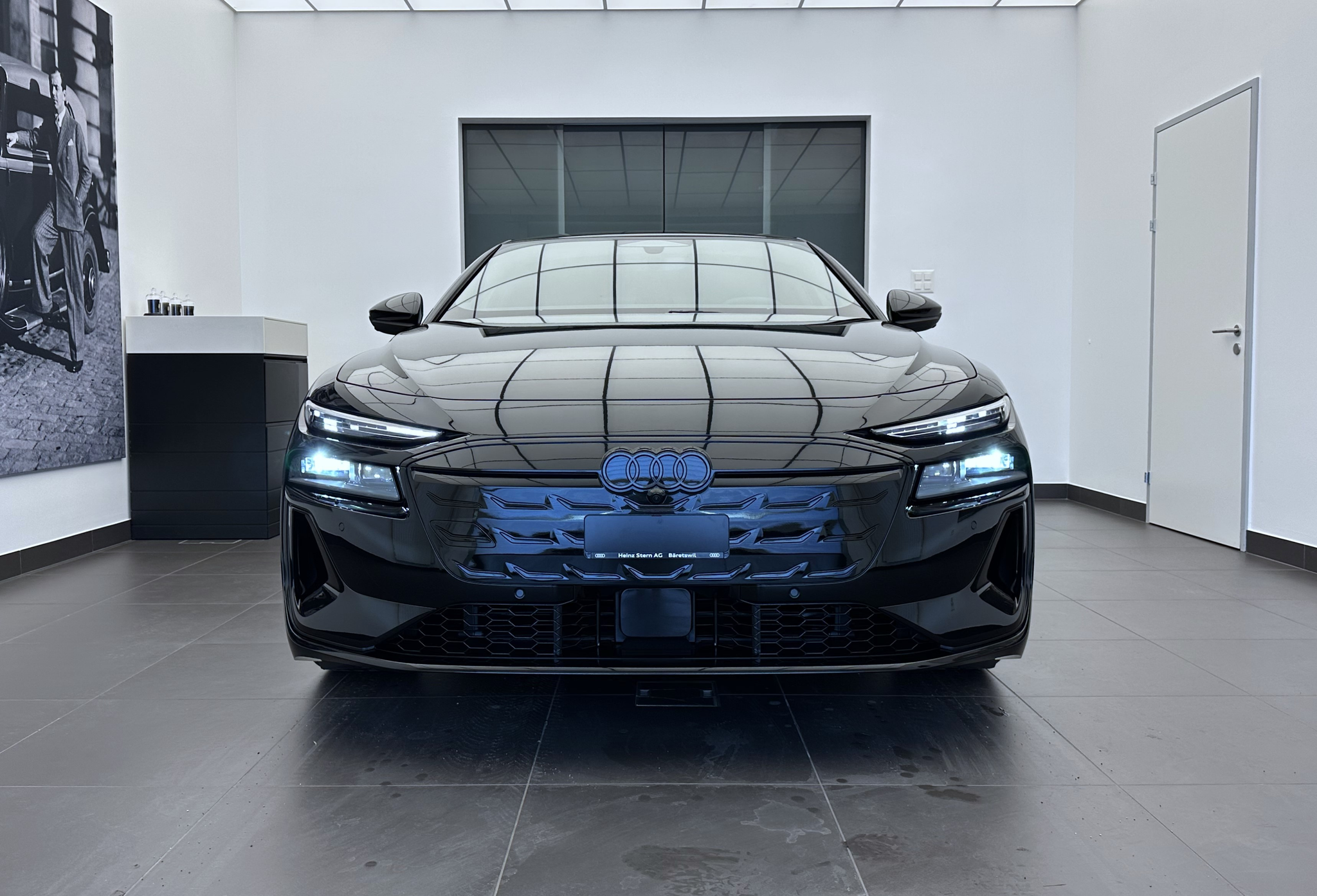 car-image-1