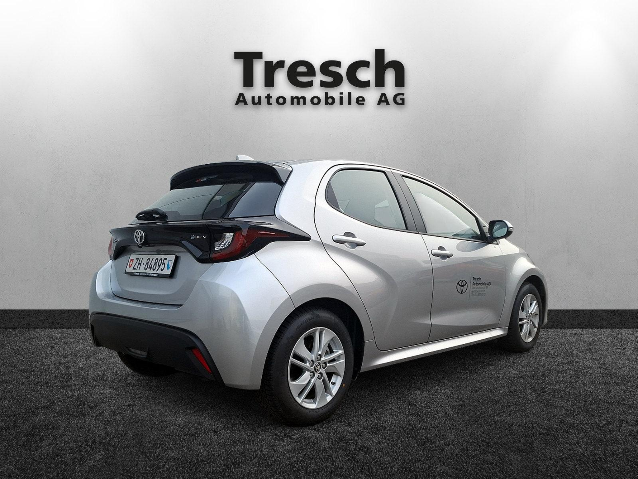 listing desktop thumbnail image 2