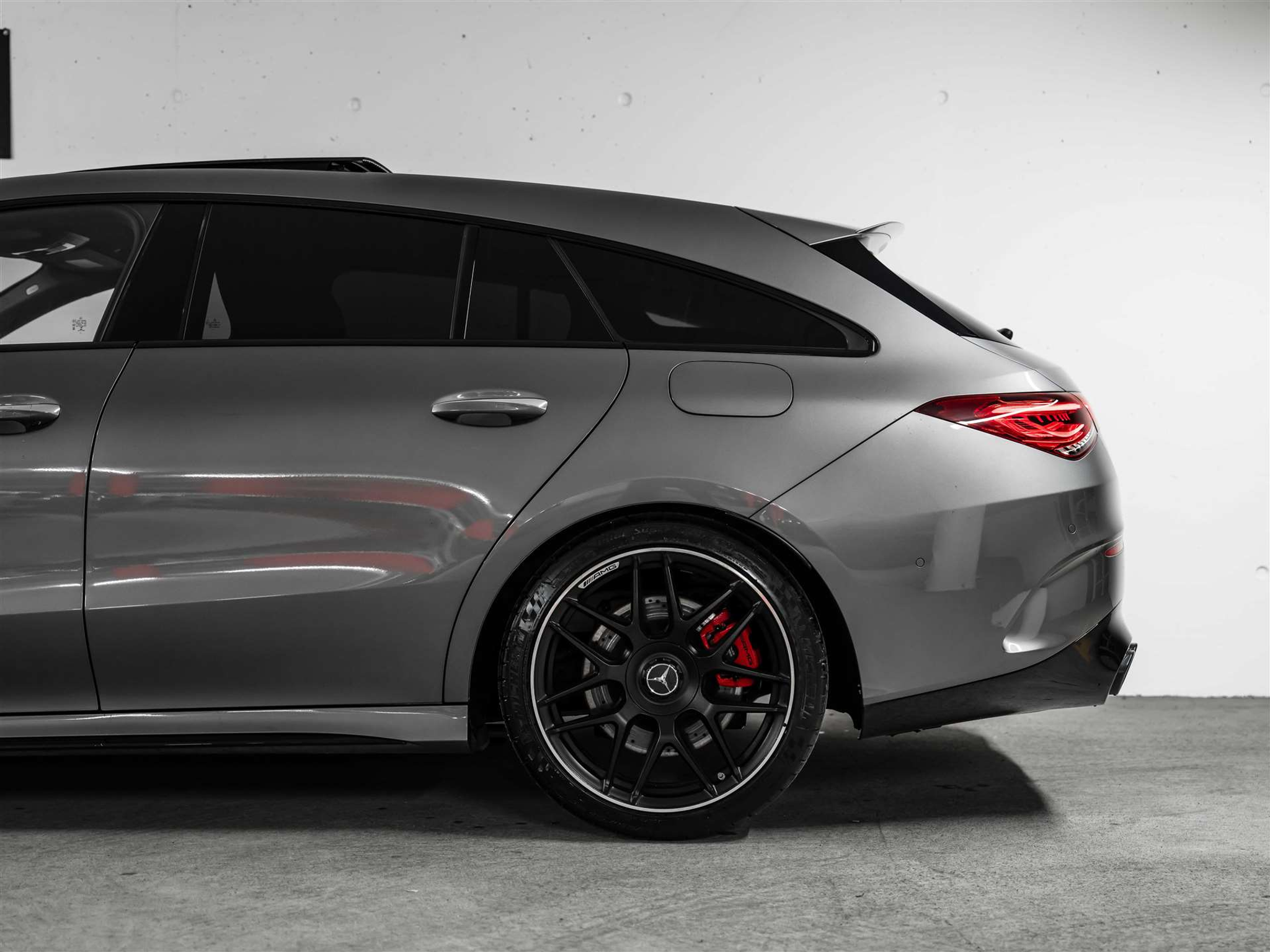 listing desktop thumbnail image 21