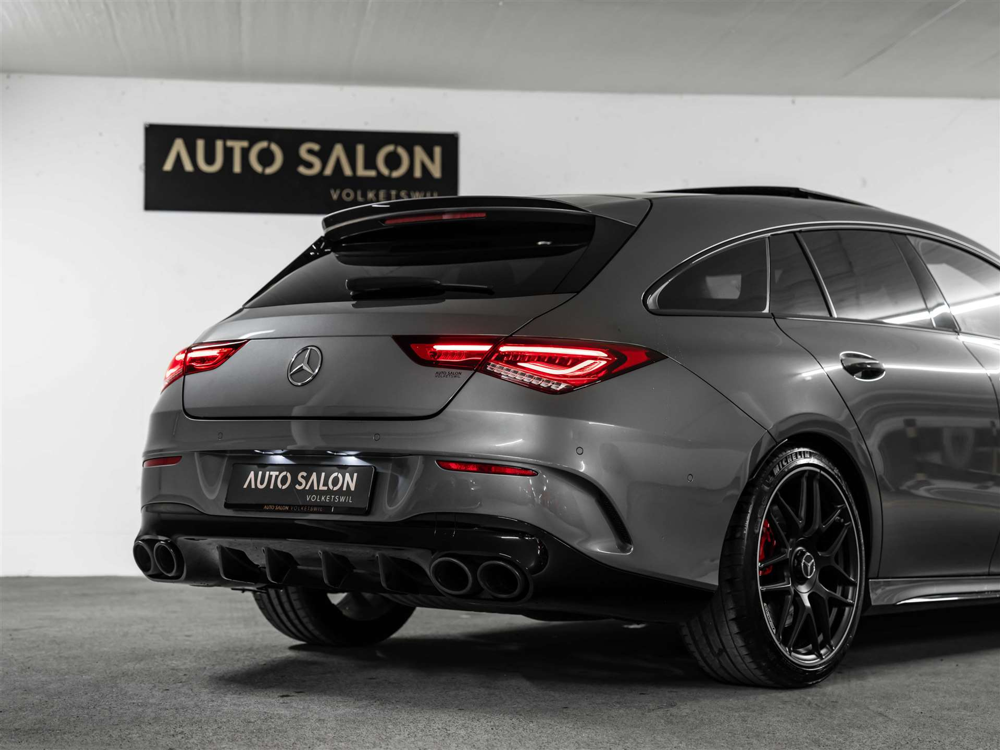 listing desktop thumbnail image 23